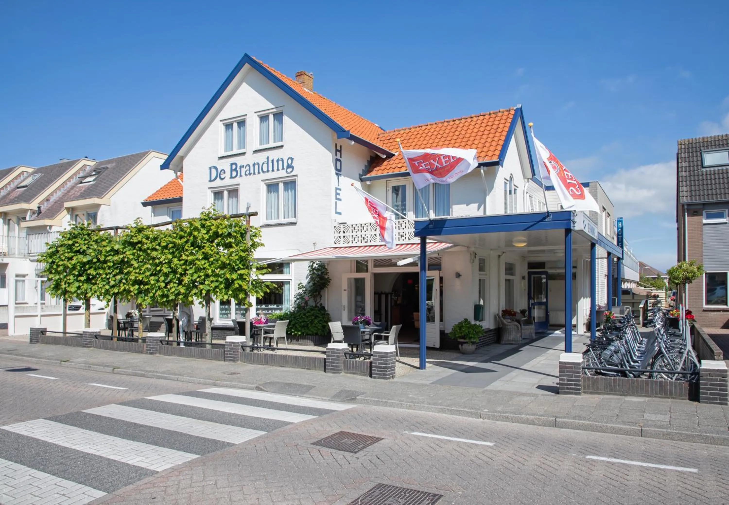 Property building in Hotel de Branding