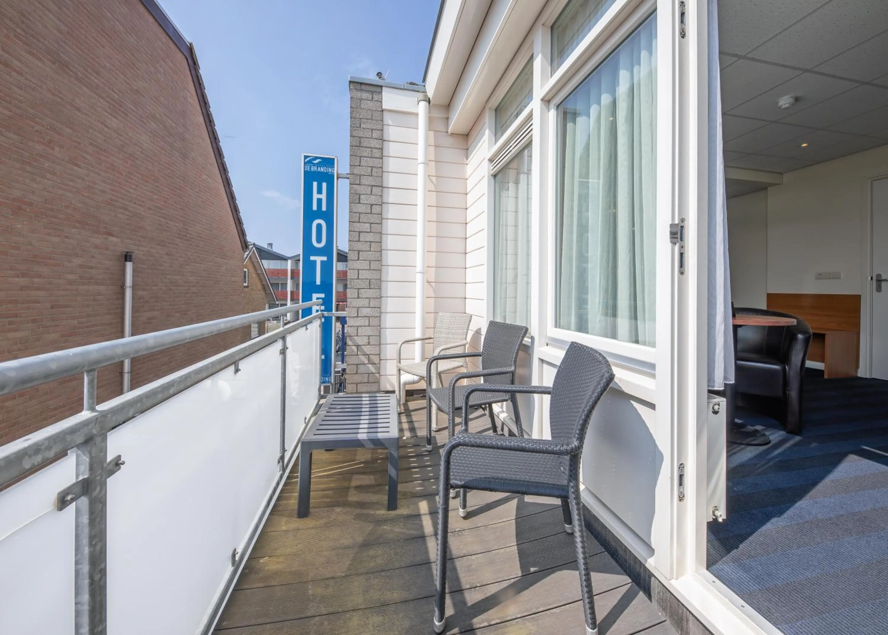 Property building in Hotel de Branding