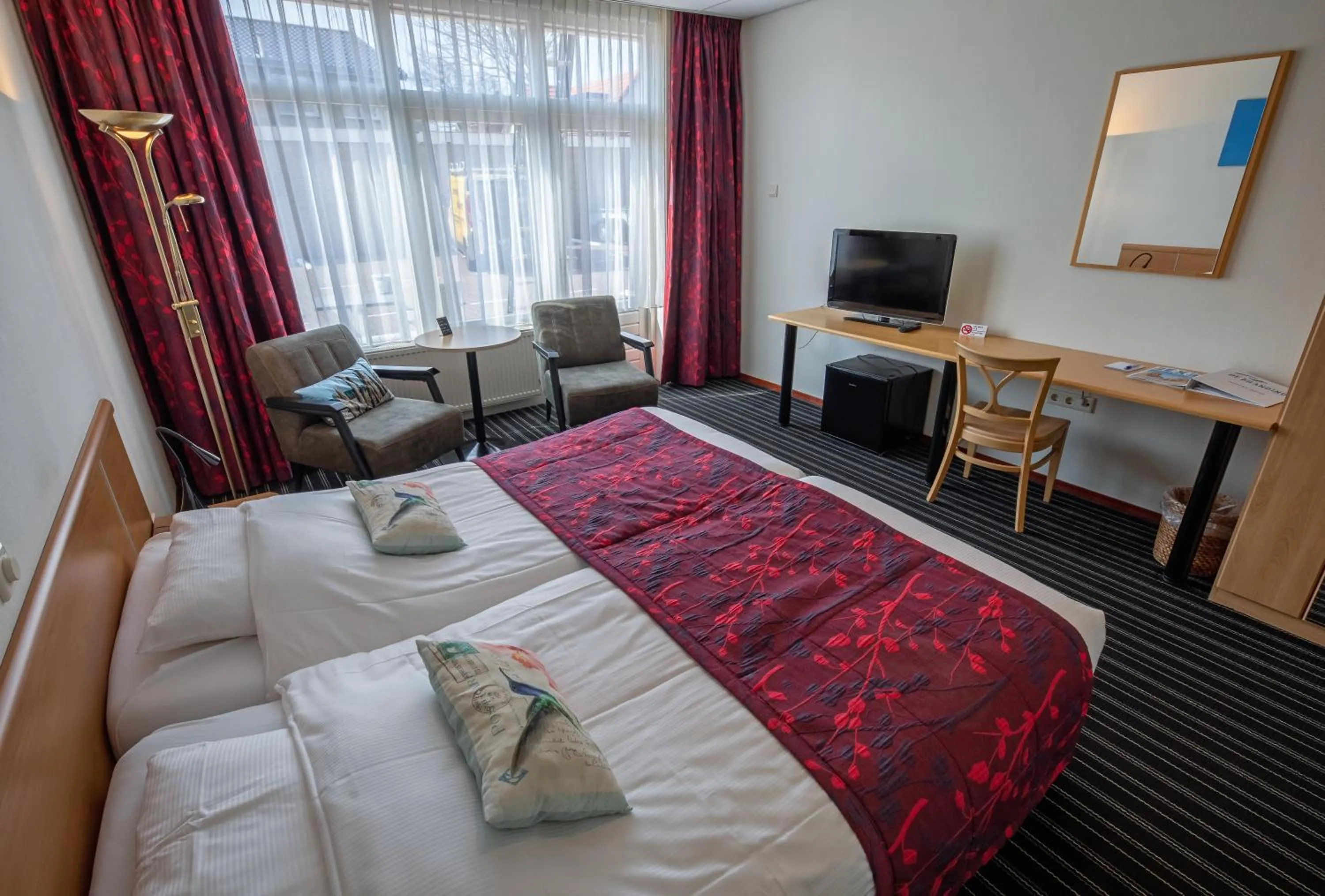 Photo of the whole room, Bed in Hotel de Branding