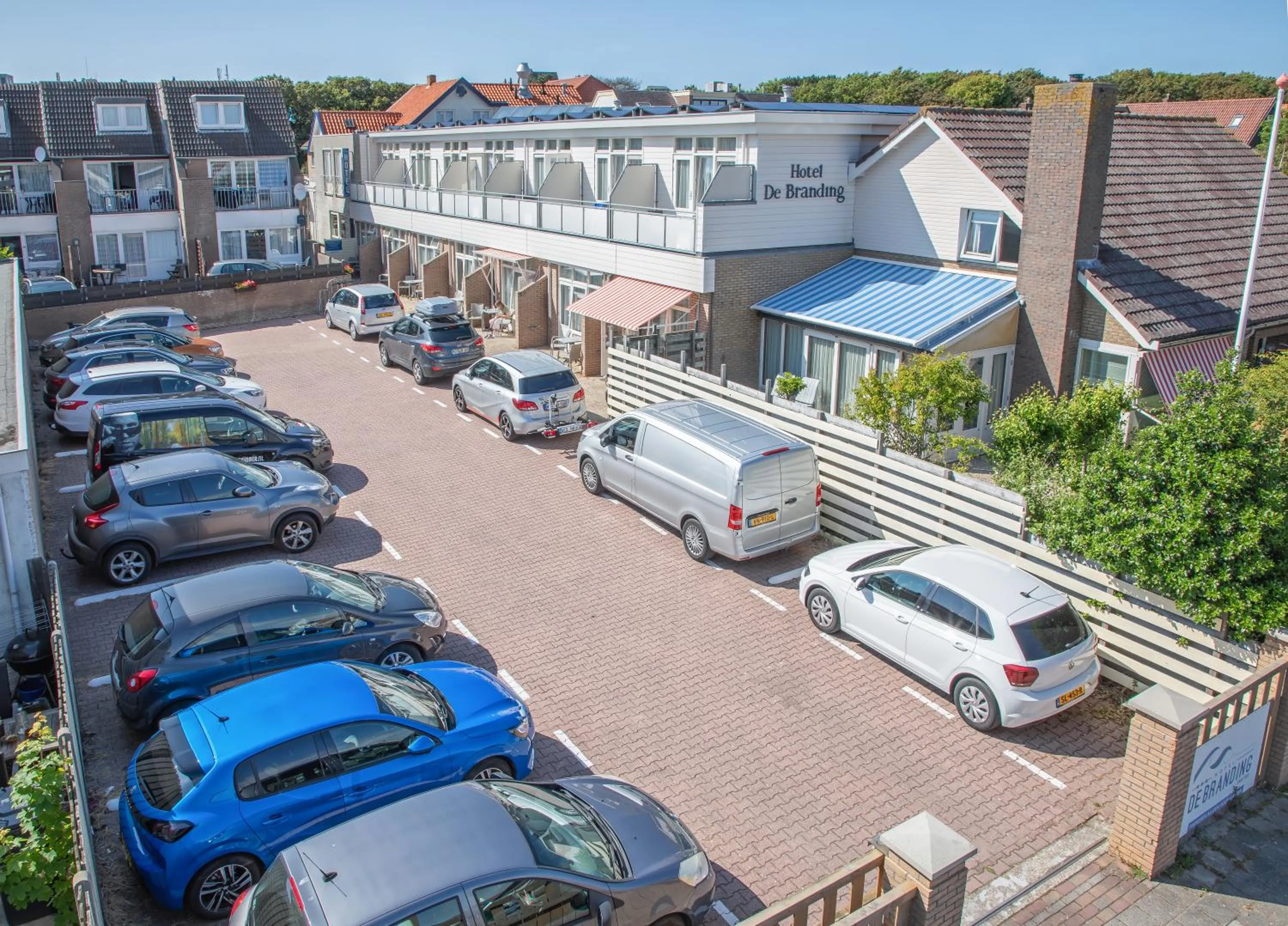 Property building in Hotel de Branding