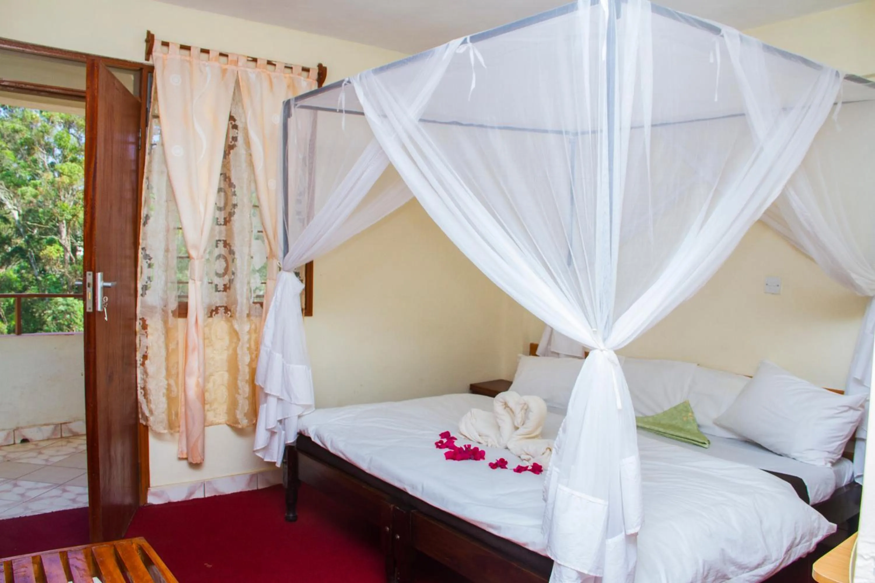 Photo of the whole room, Bed in Lavender Garden Hotel