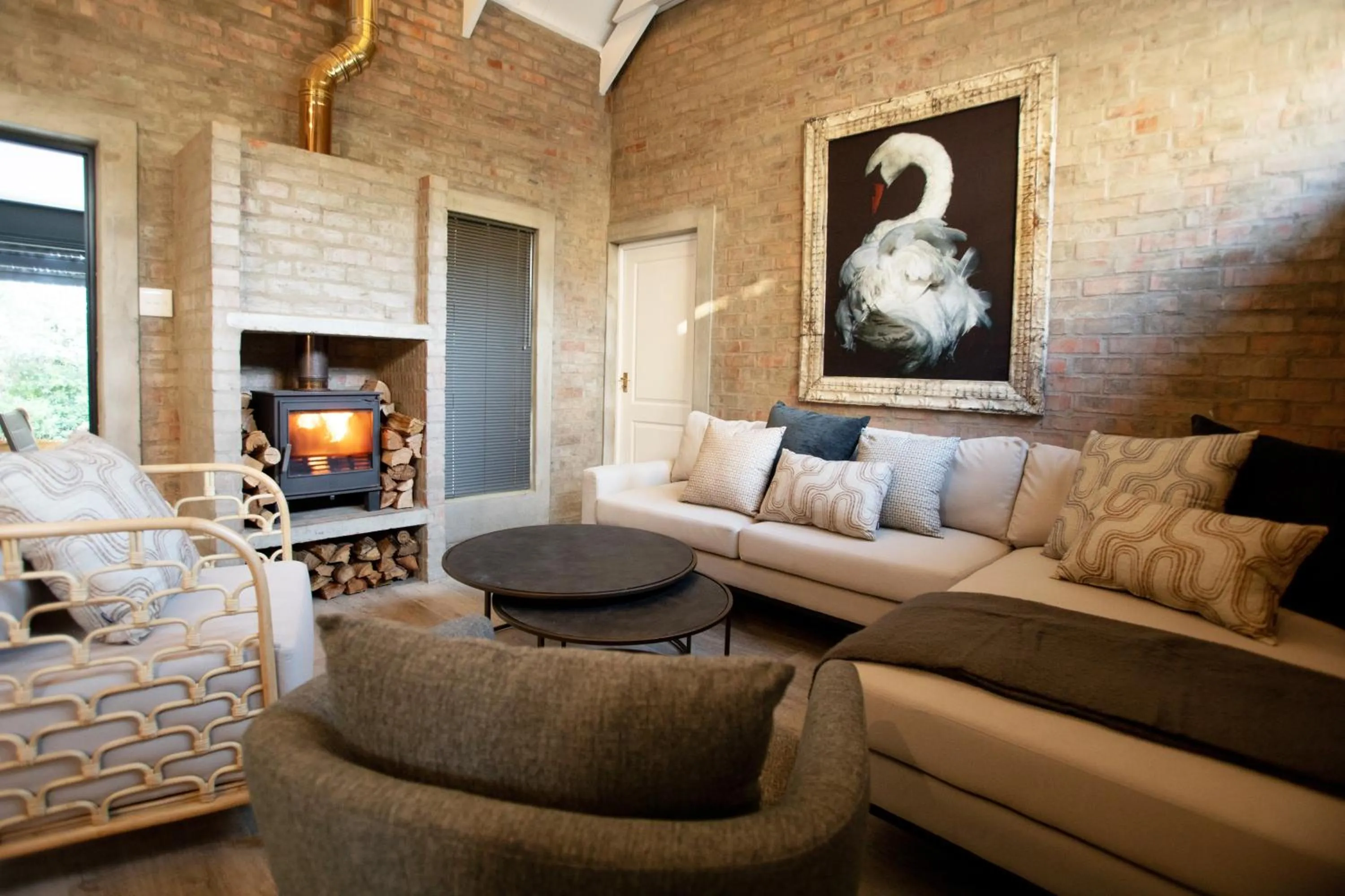 Seating area in Blaauw Cottage