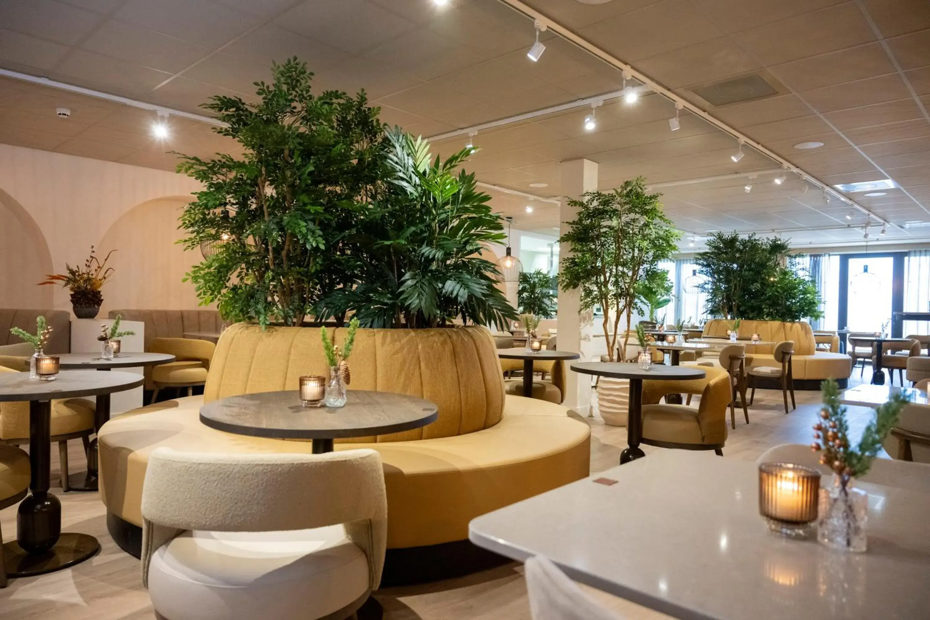 Restaurant/places to eat in Hotel & Wellness Zuiver Restaurant/places to eat in Hotel & Wellness Zuiver