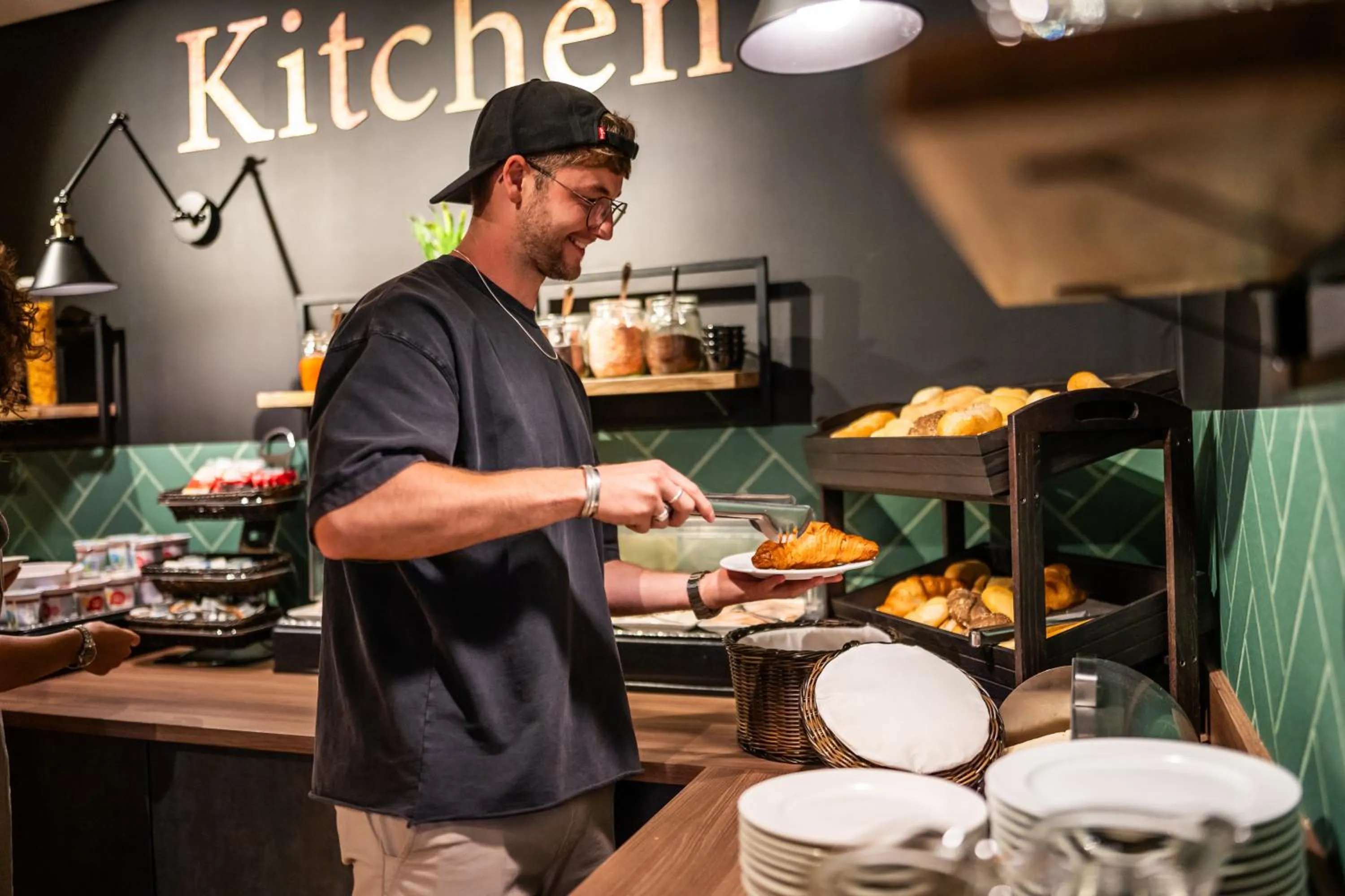 Restaurant/places to eat in Bud Gett Hostels