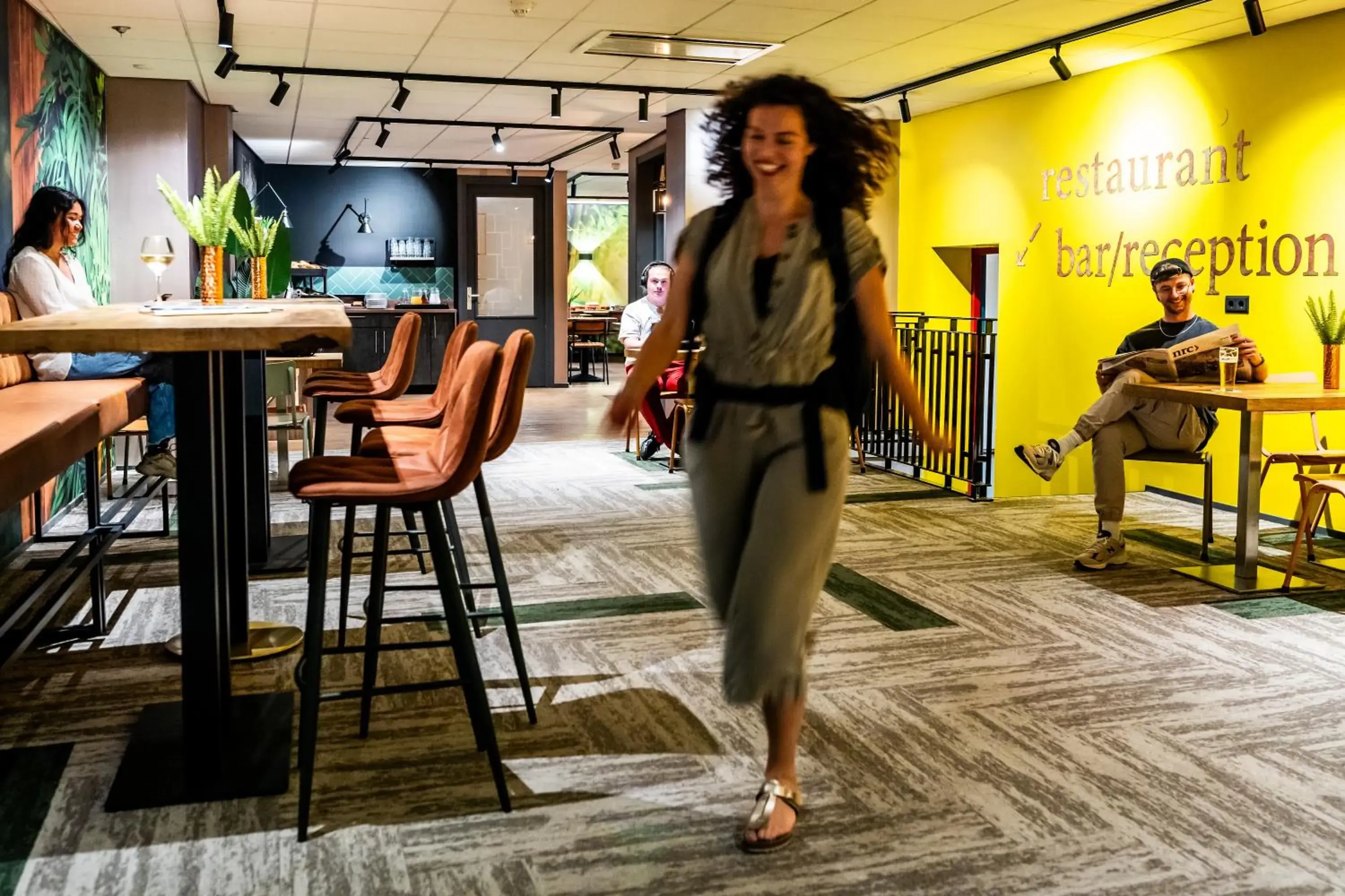 Bed in 10-Bed Mixed Dormitory Room in Bud Gett Hostels Bed in 10-Bed Mixed Dormitory Room in Bud Gett Hostels