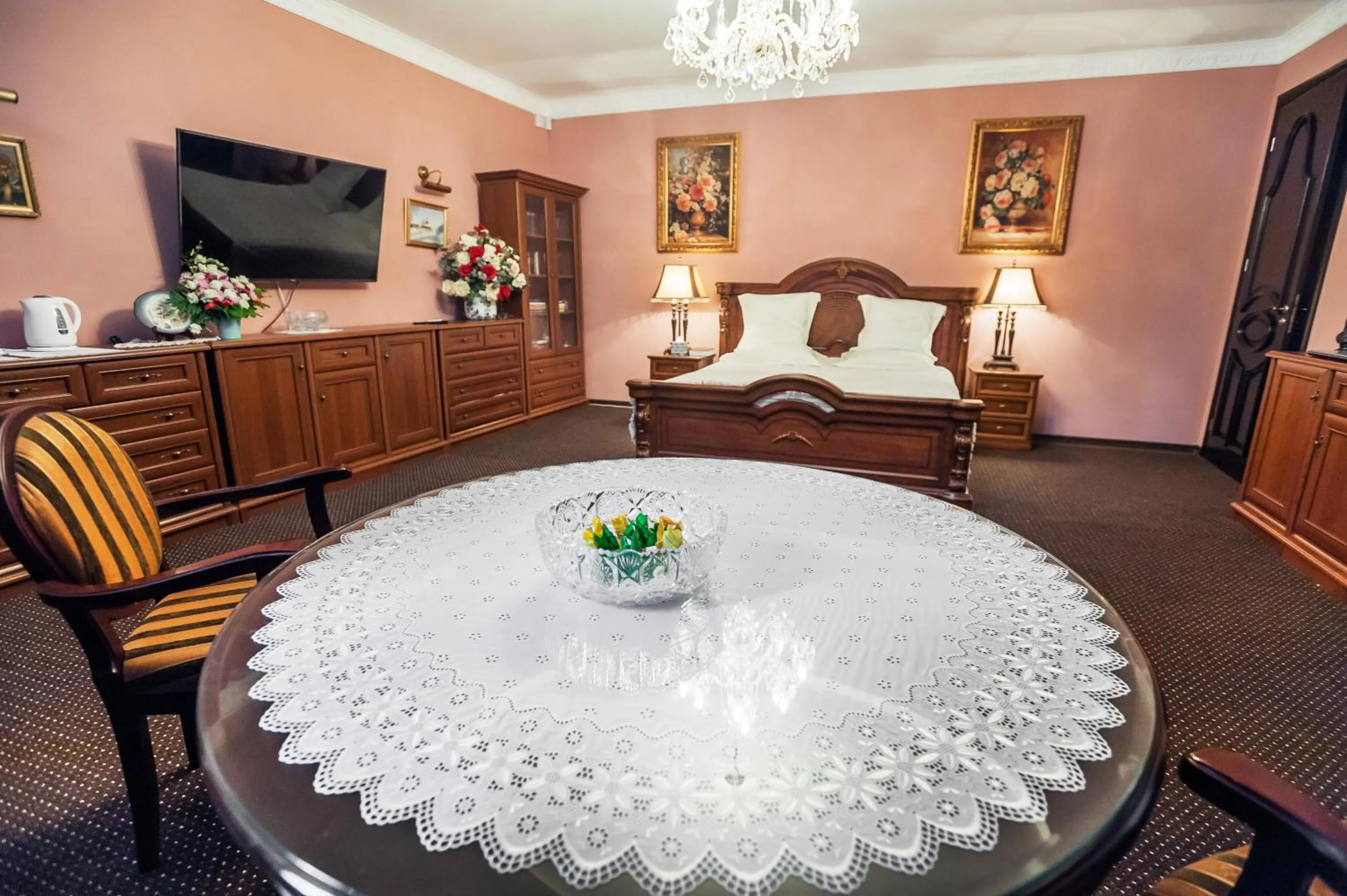 Photo of the whole room in Saban Deluxe