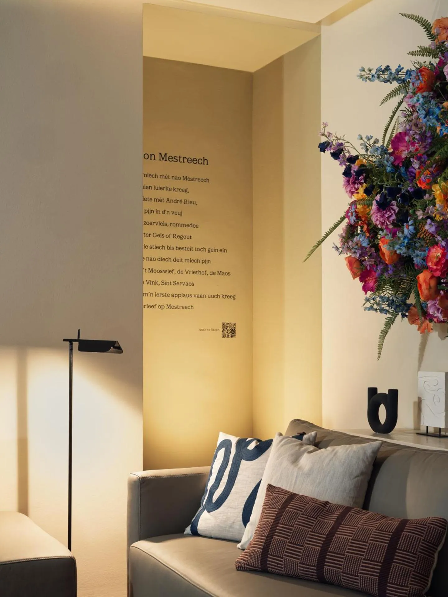 Lounge or bar in Townhouse Maastricht & Spa