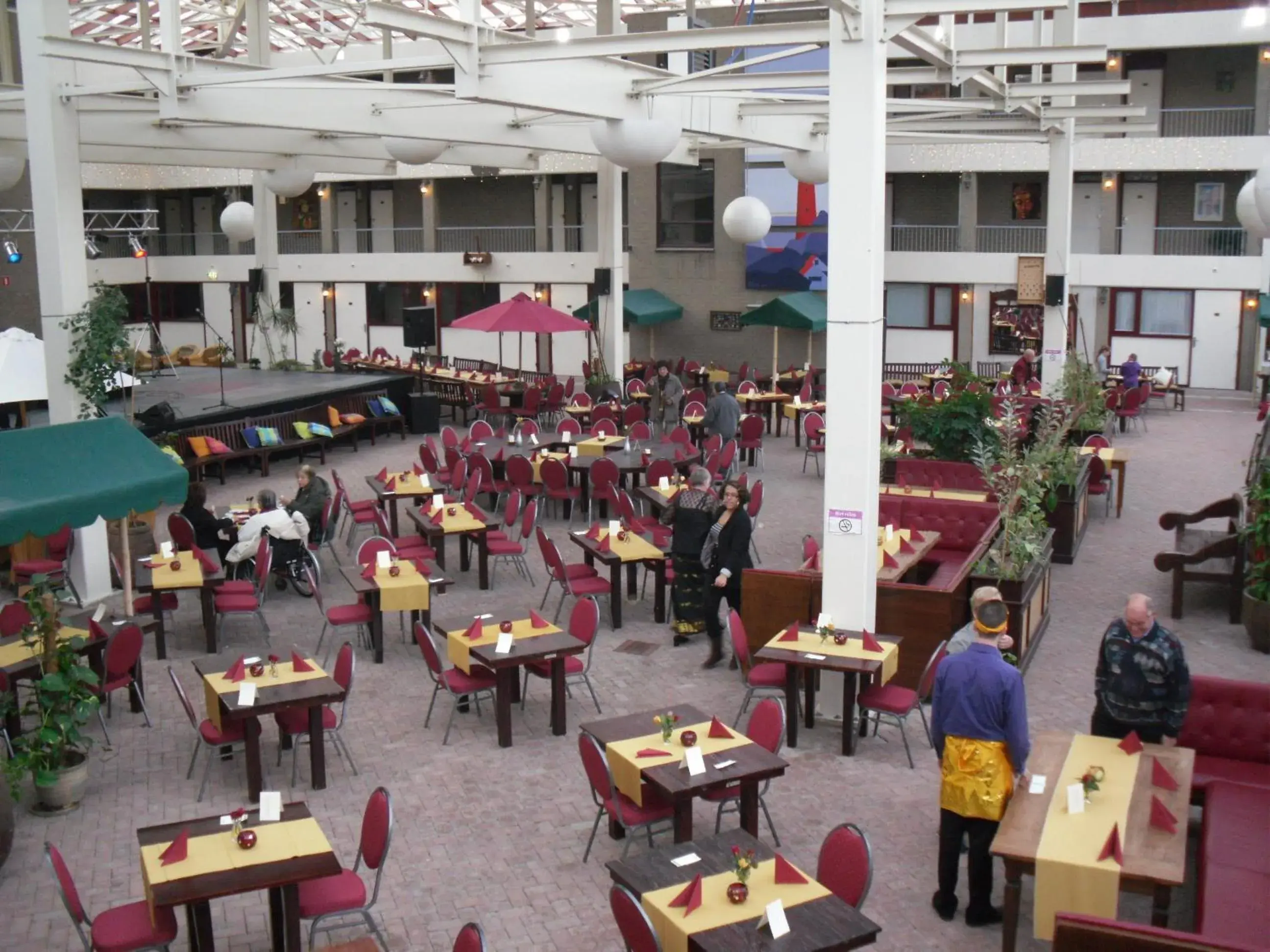 Restaurant/places to eat in Hotel Den Helder Restaurant/places to eat in Hotel Den Helder