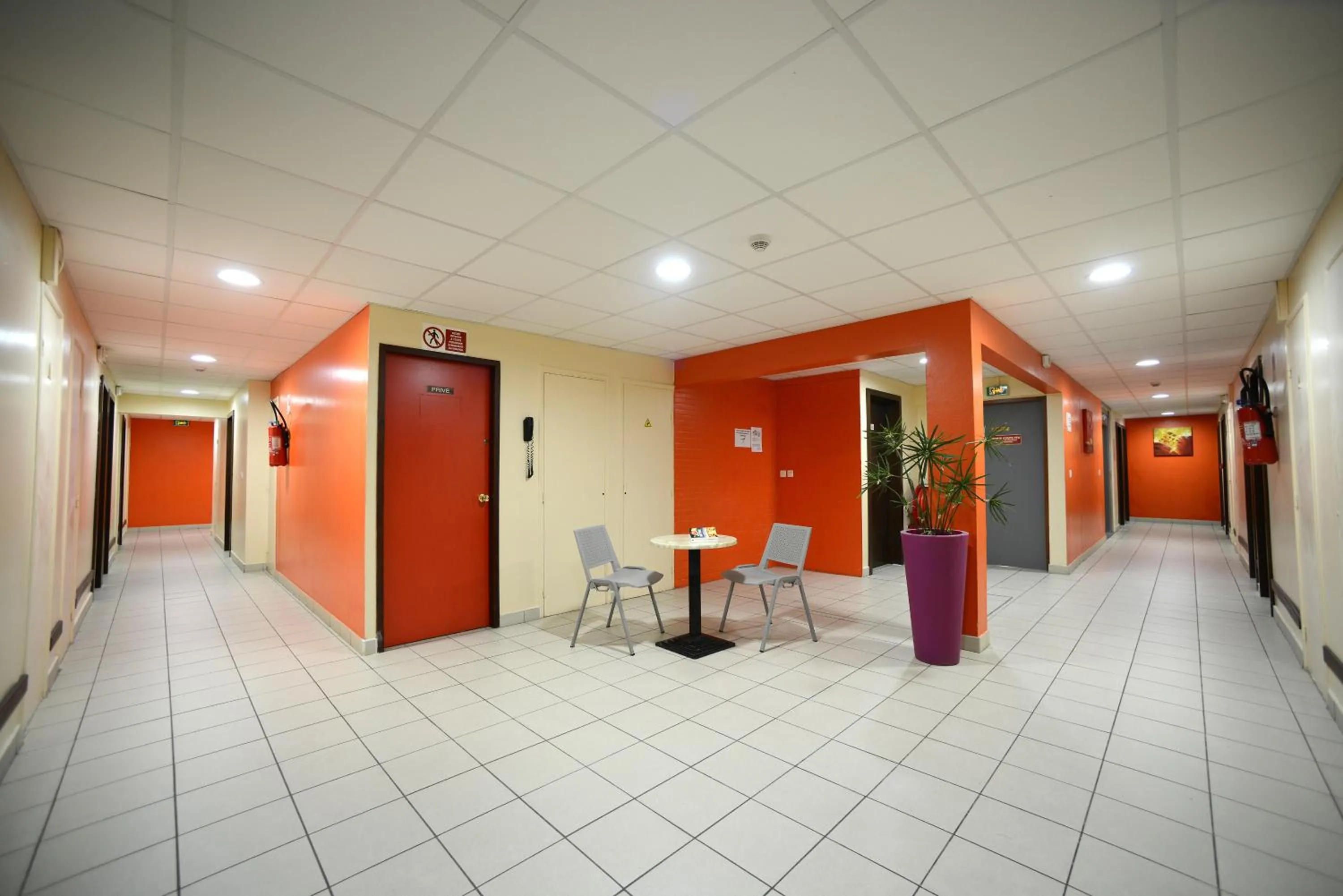 Decorative detail in Central Hotel Cayenne