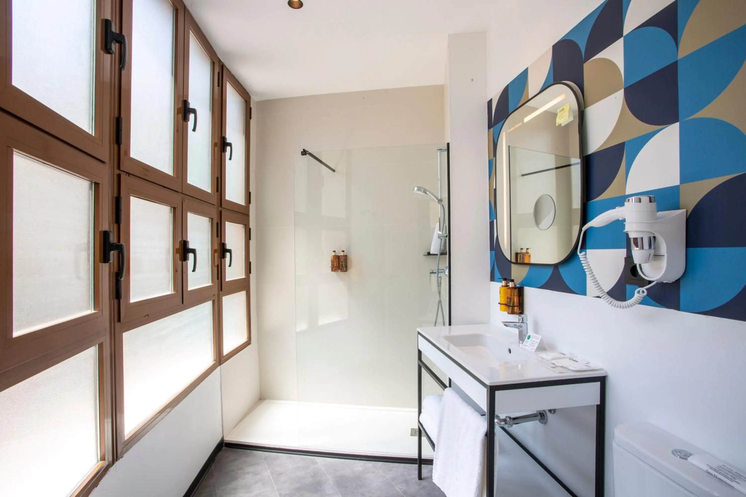 Bathroom in Casual Vintage Valencia