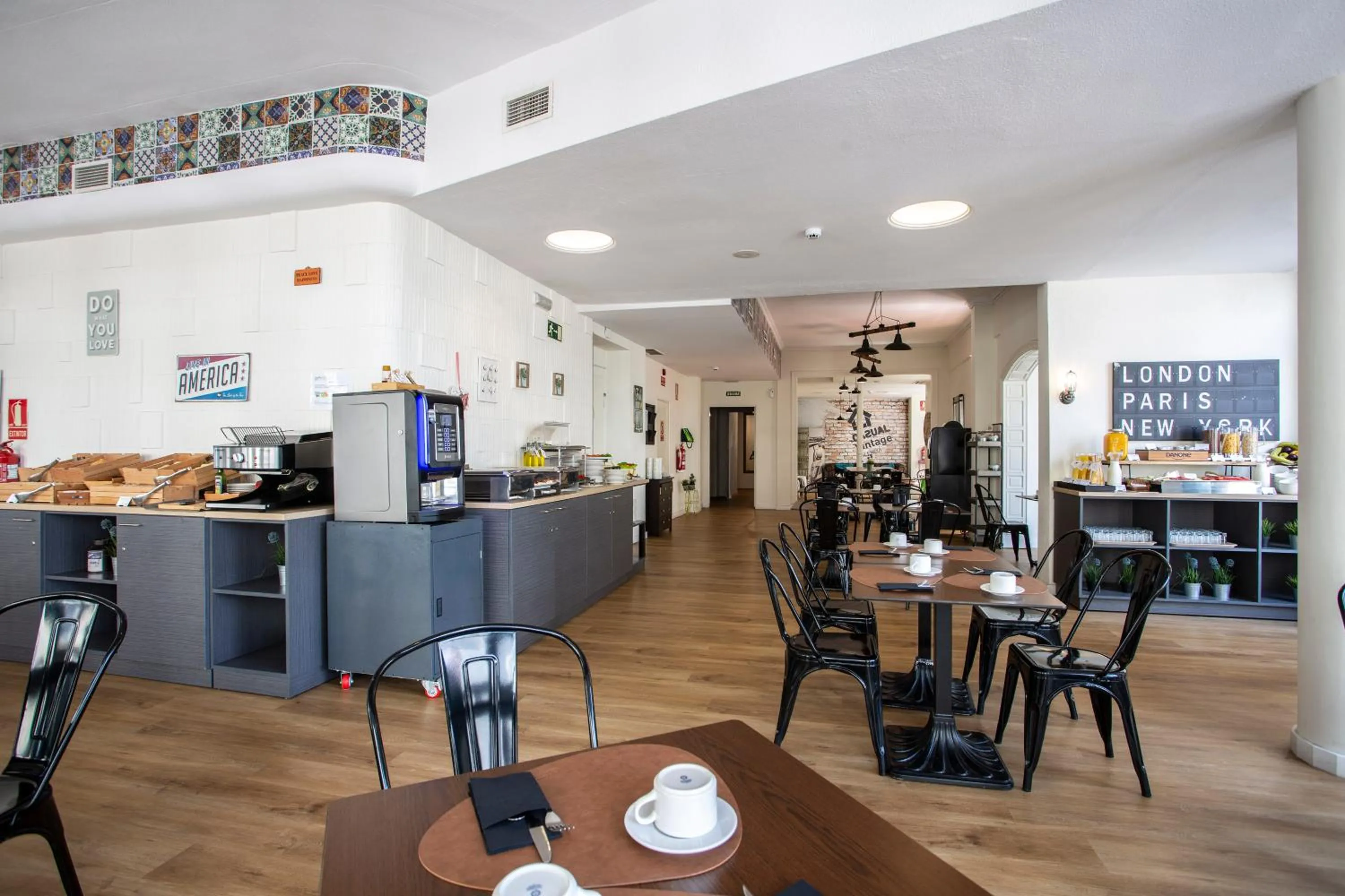 Buffet breakfast in Casual Vintage Valencia