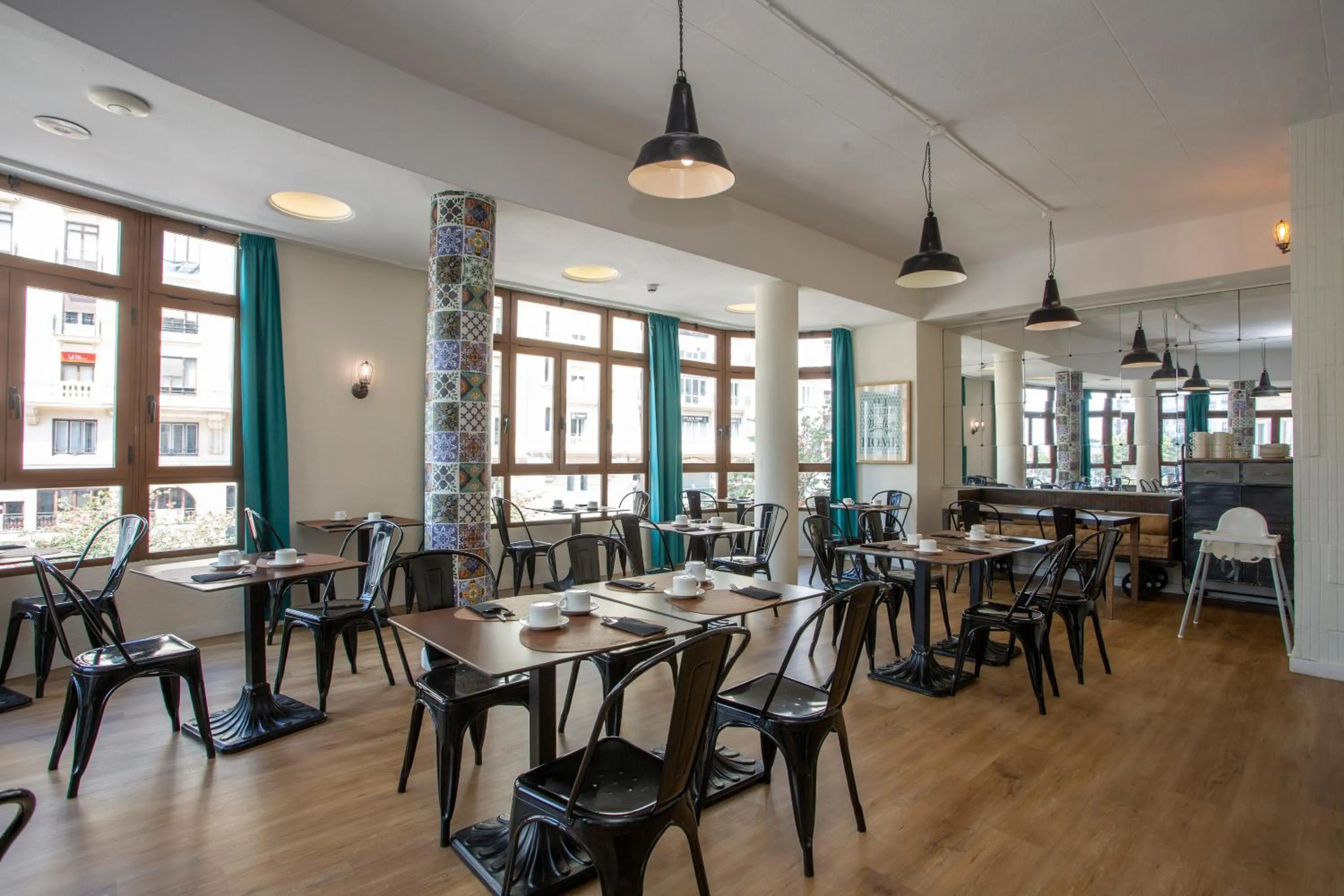 Buffet breakfast in Casual Vintage Valencia