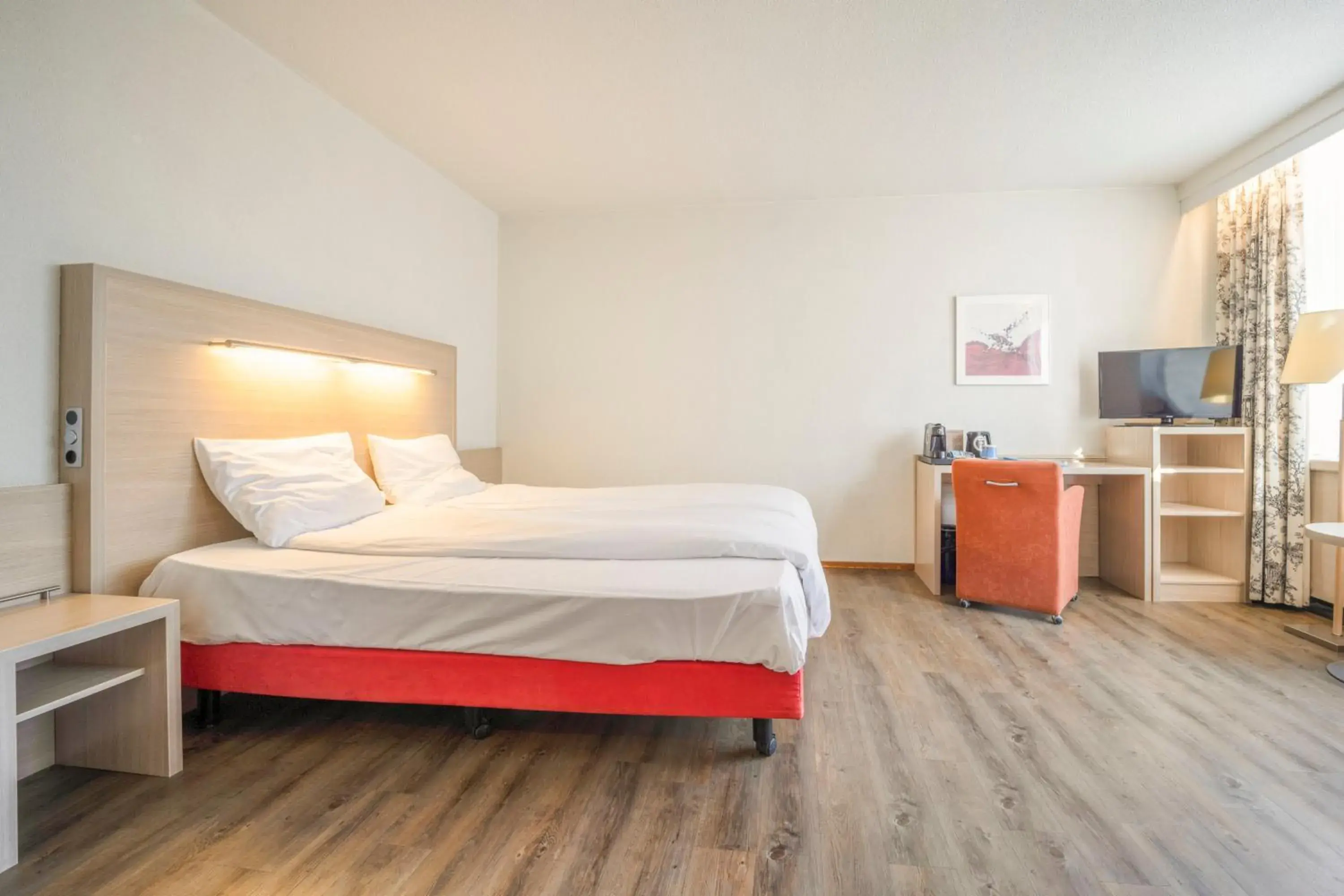 Bedroom, Bed in Fletcher Hotel Restaurant De Witte Raaf Bedroom, Bed in Fletcher Hotel Restaurant De Witte Raaf