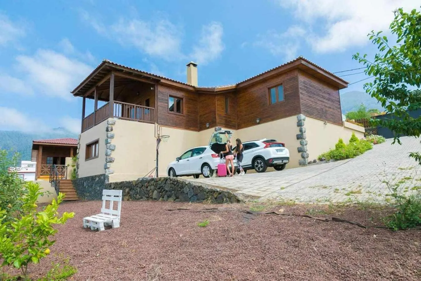Villa Montaña Ilusión Parking ,wifi, Bbk y Vistas.