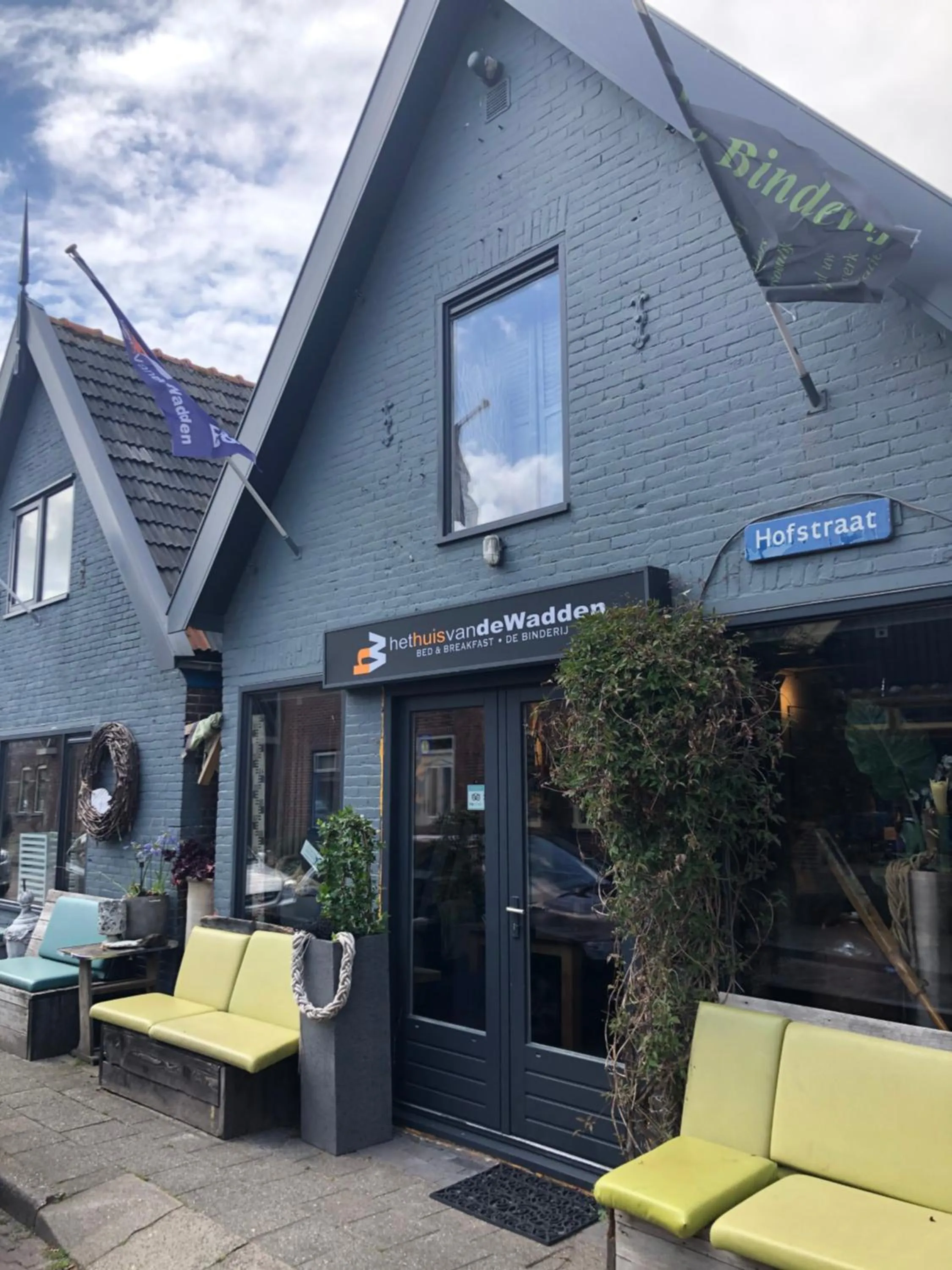 Facade/entrance in Het Huis van de Wadden