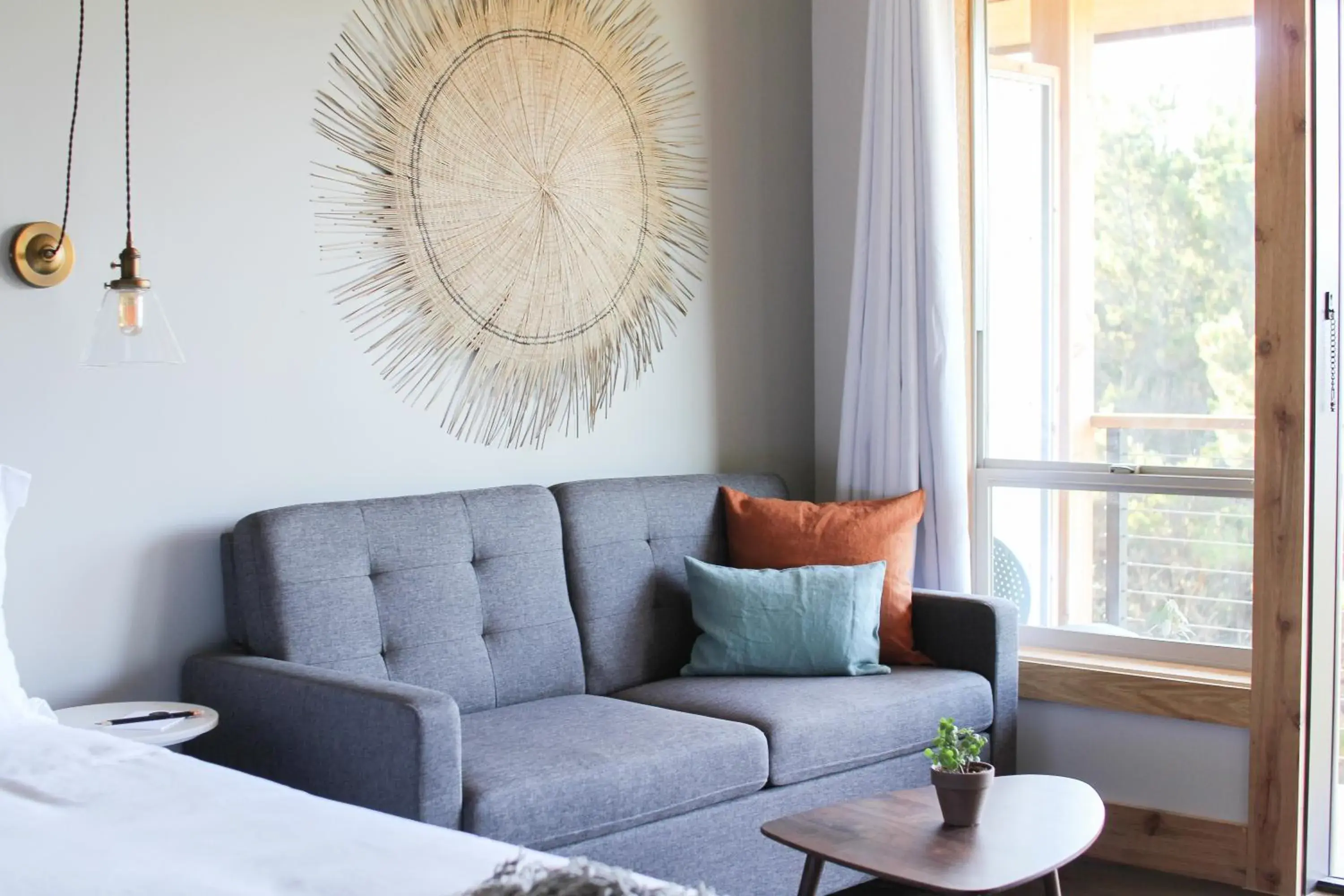 Seating area, Bed in Inn at Discovery Coast Seating area, Bed in Inn at Discovery Coast