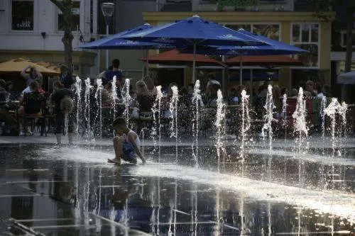 Area and facilities in City Hotel Tilburg