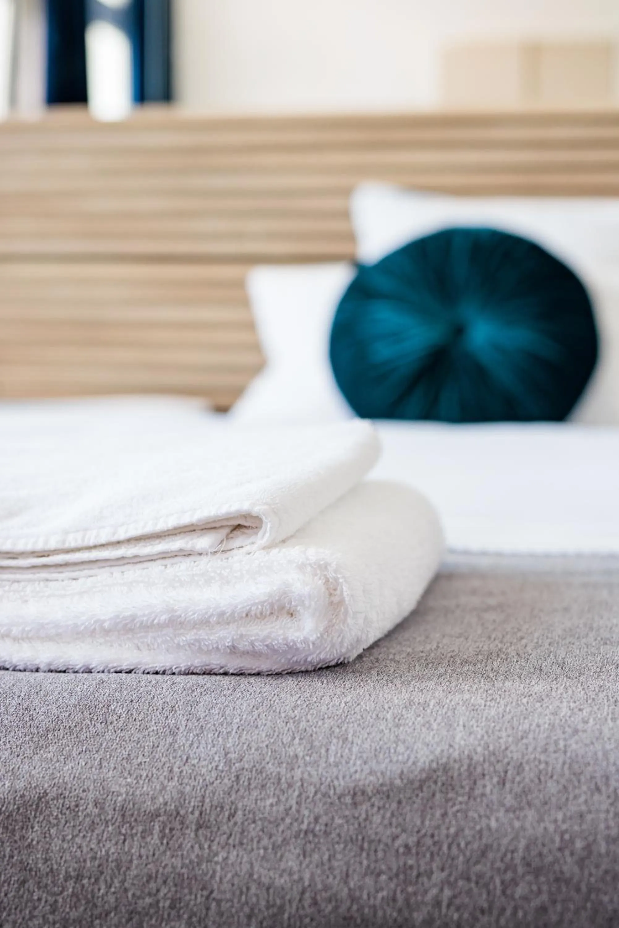 Bedroom, Bed in Hotel Auberge Nassau