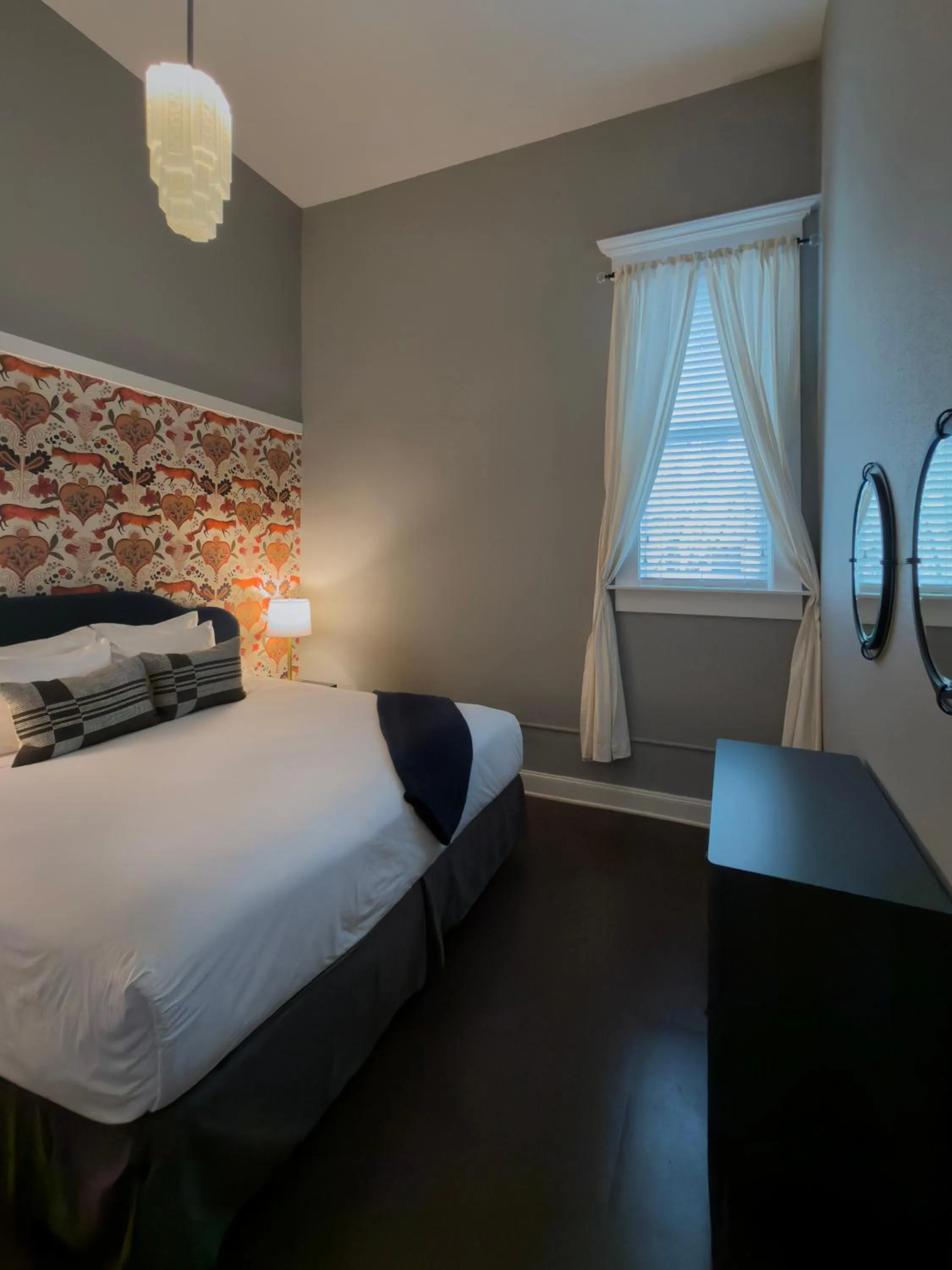 Bedroom, Bed in 3rd Street Flats