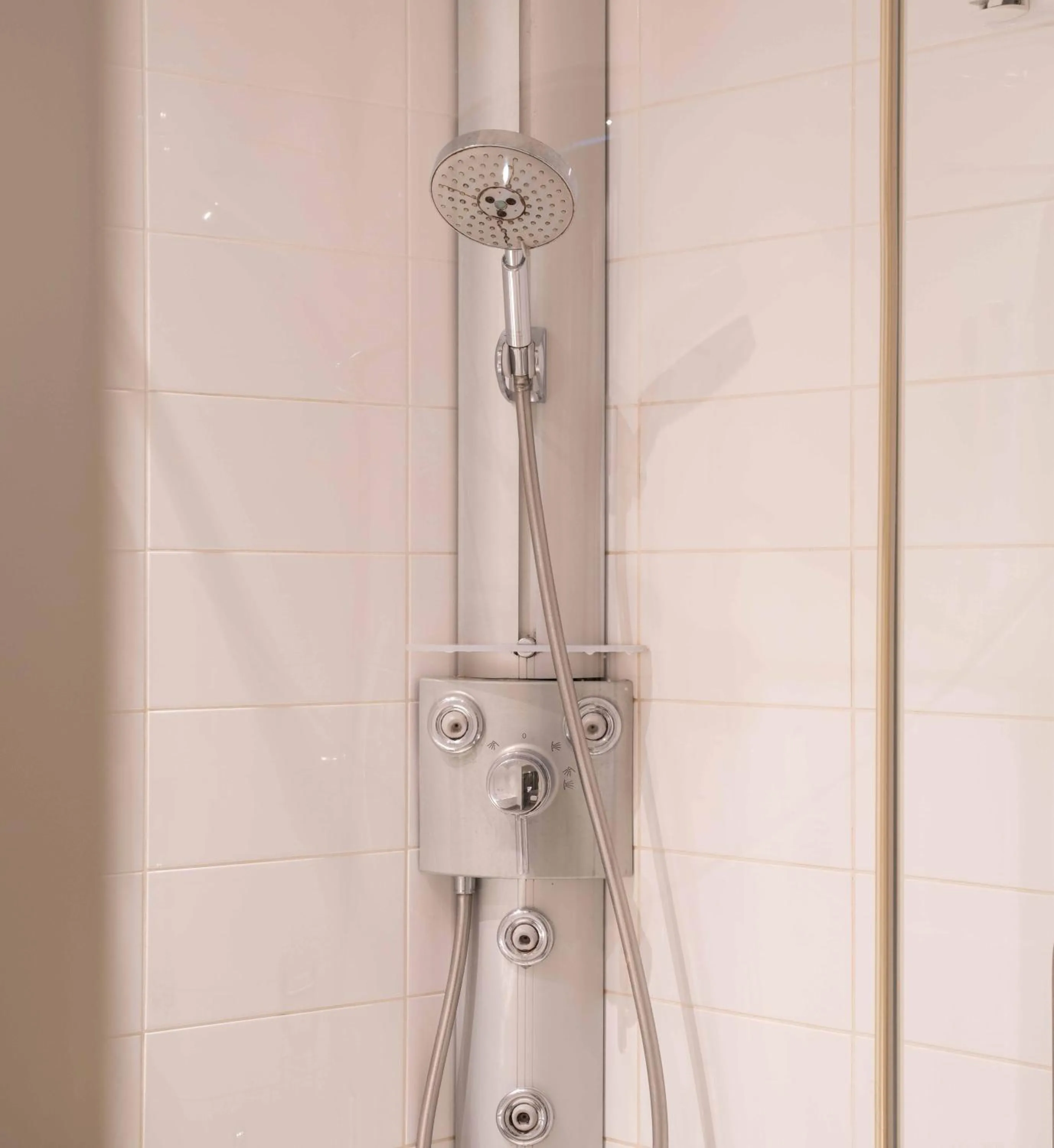 Shower in Het Wapen van Elst