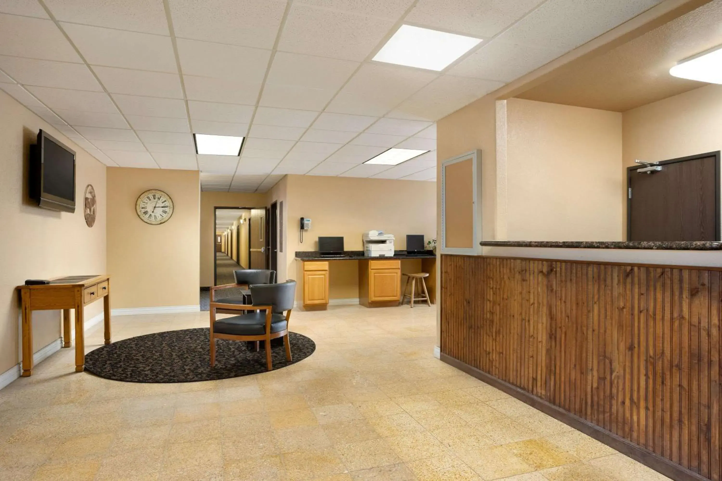 Lobby or reception in Travelodge by Wyndham Gillette Lobby or reception in Travelodge by Wyndham Gillette