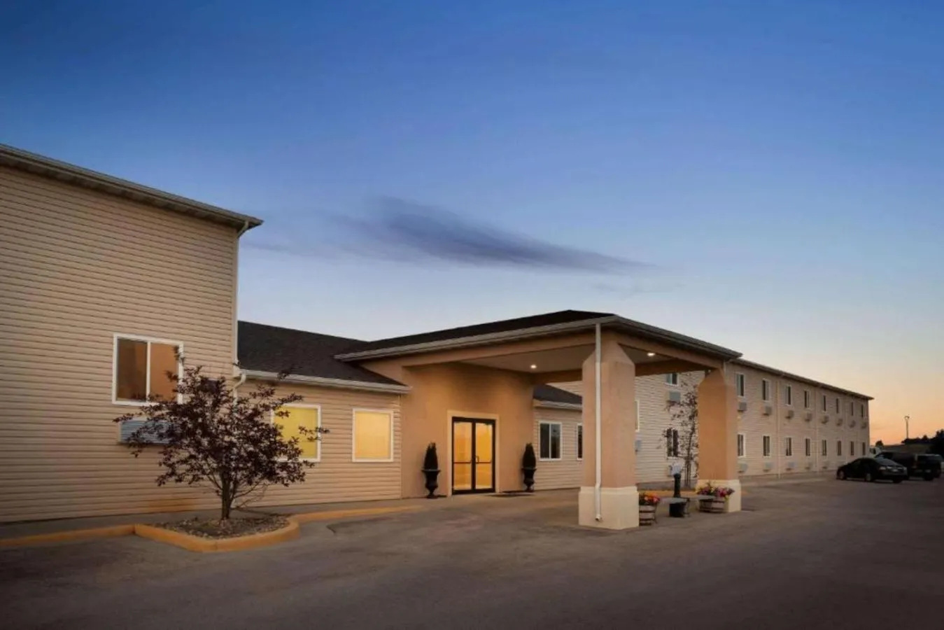 Facade/entrance in Travelodge by Wyndham Gillette