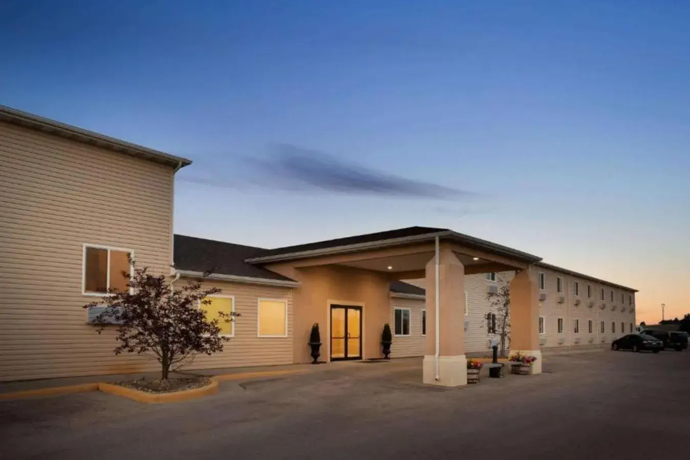 Facade/entrance in Travelodge by Wyndham Gillette Facade/entrance in Travelodge by Wyndham Gillette