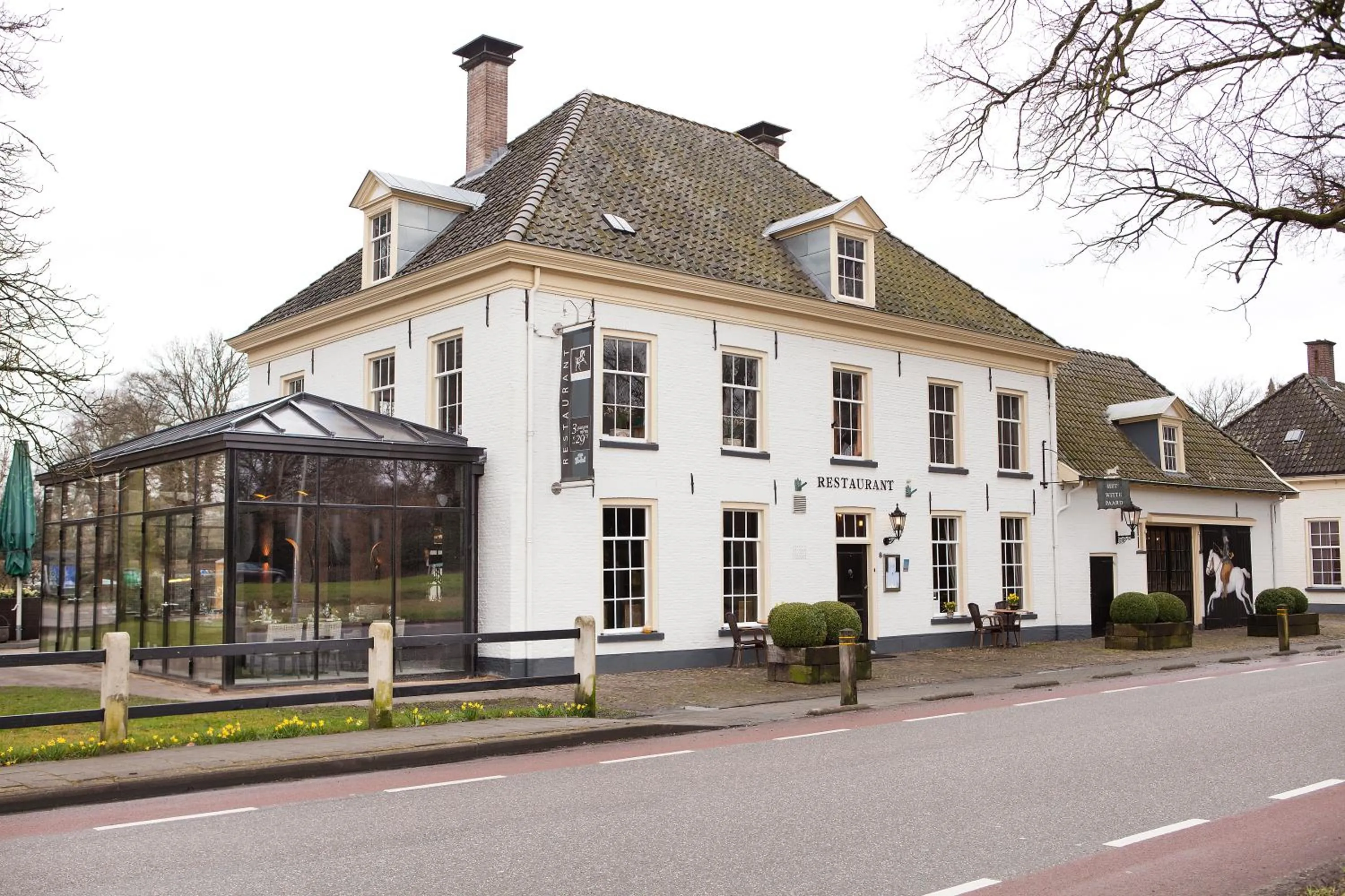 Hotel Restaurant Het Witte Paard