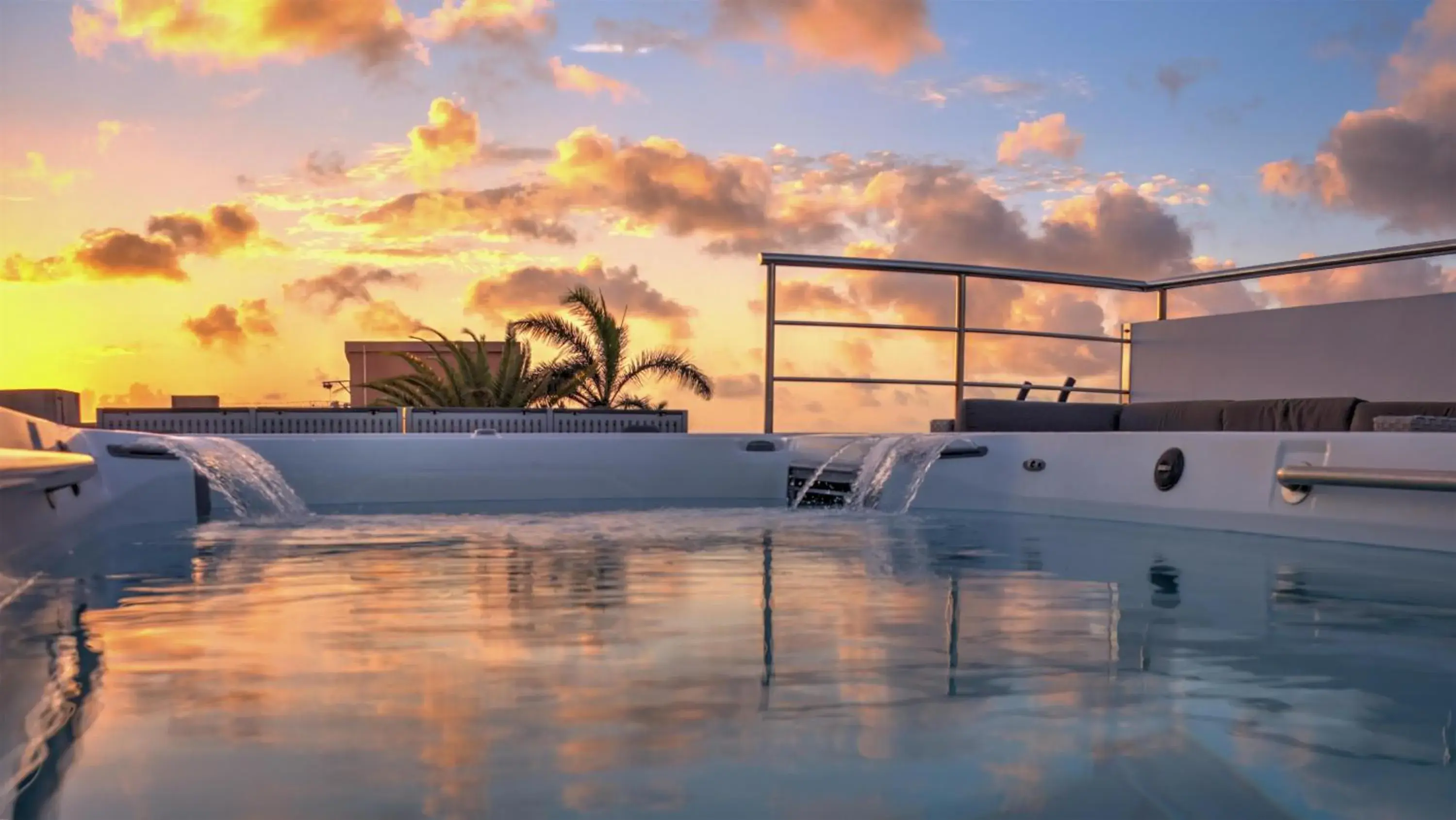 Pool view in Commodore Suites, SureStay Collection by Best Western Pool view in Commodore Suites, SureStay Collection by Best Western