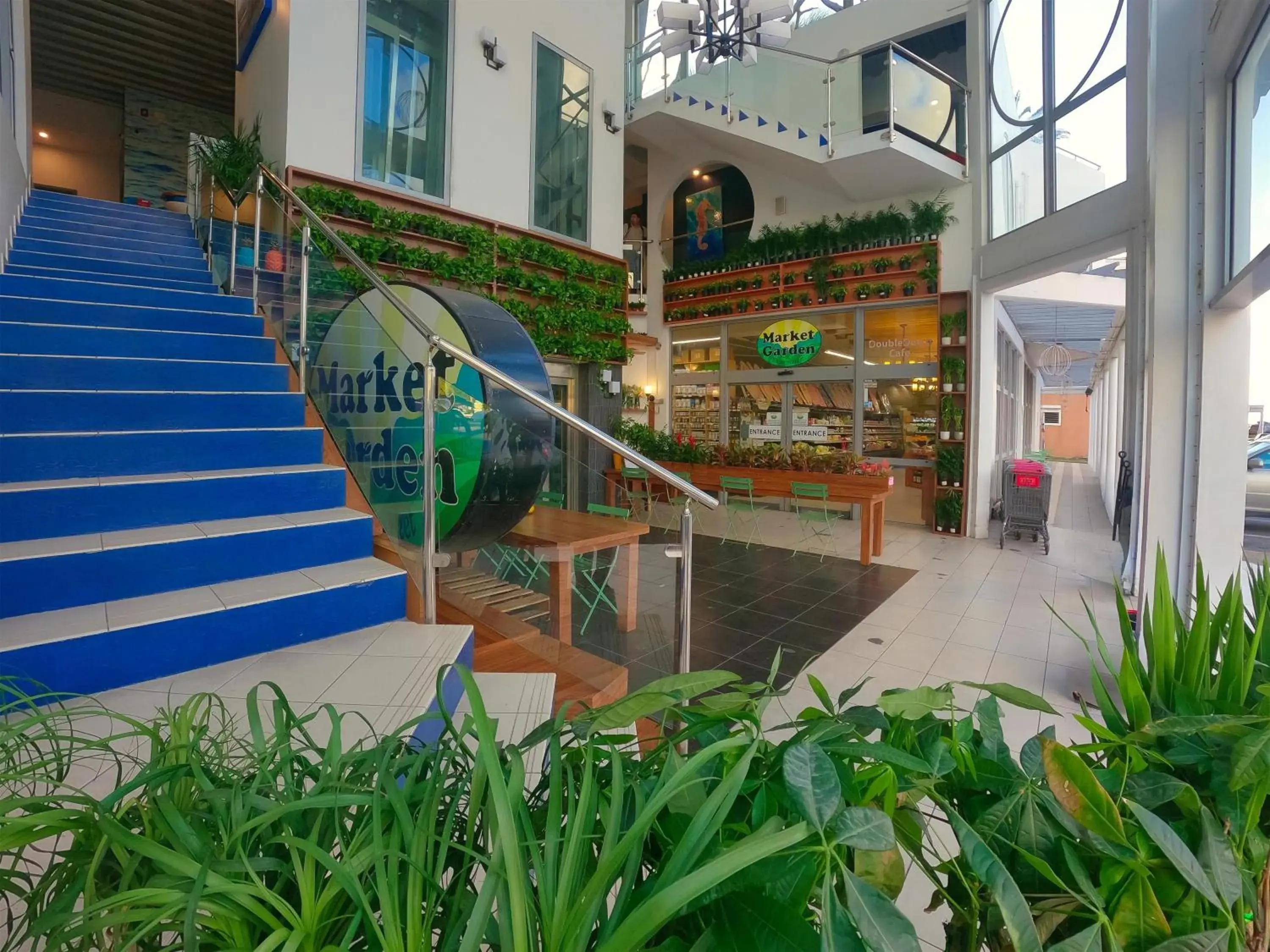 Lobby or reception in Commodore Suites, SureStay Collection by Best Western Lobby or reception in Commodore Suites, SureStay Collection by Best Western