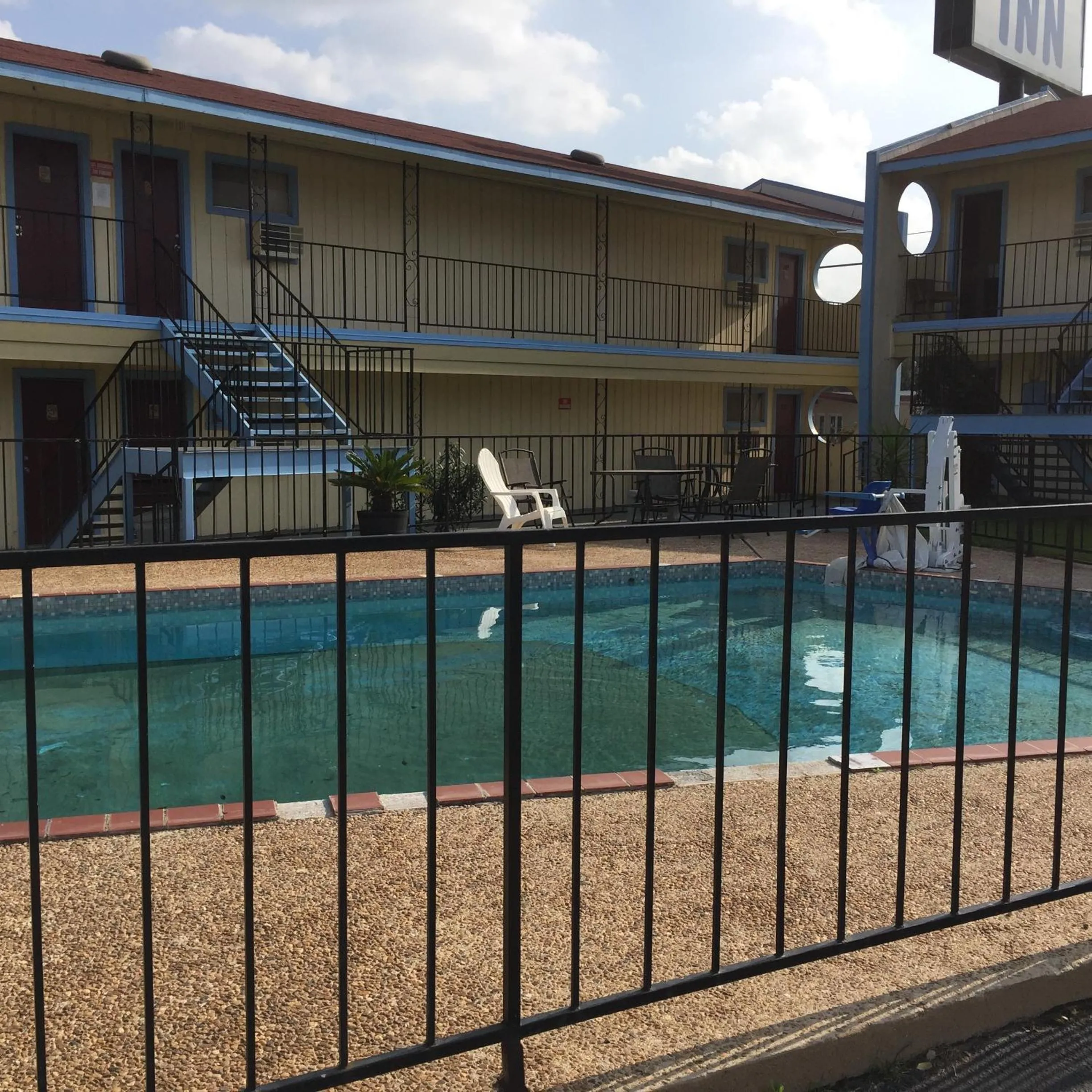 Swimming pool in Ladybird Inn