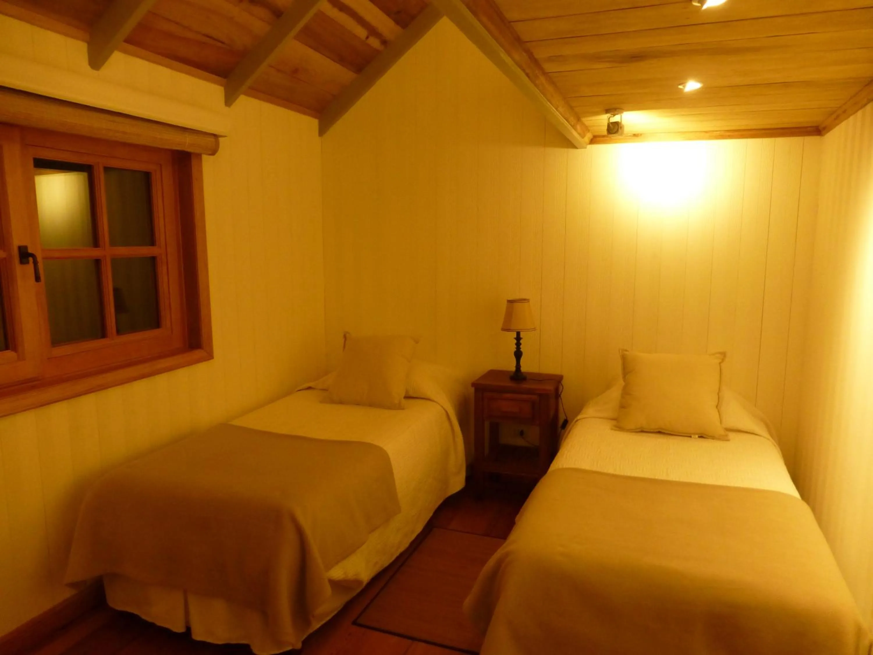 Decorative detail, Bed in Cabañas Quebrada Verde