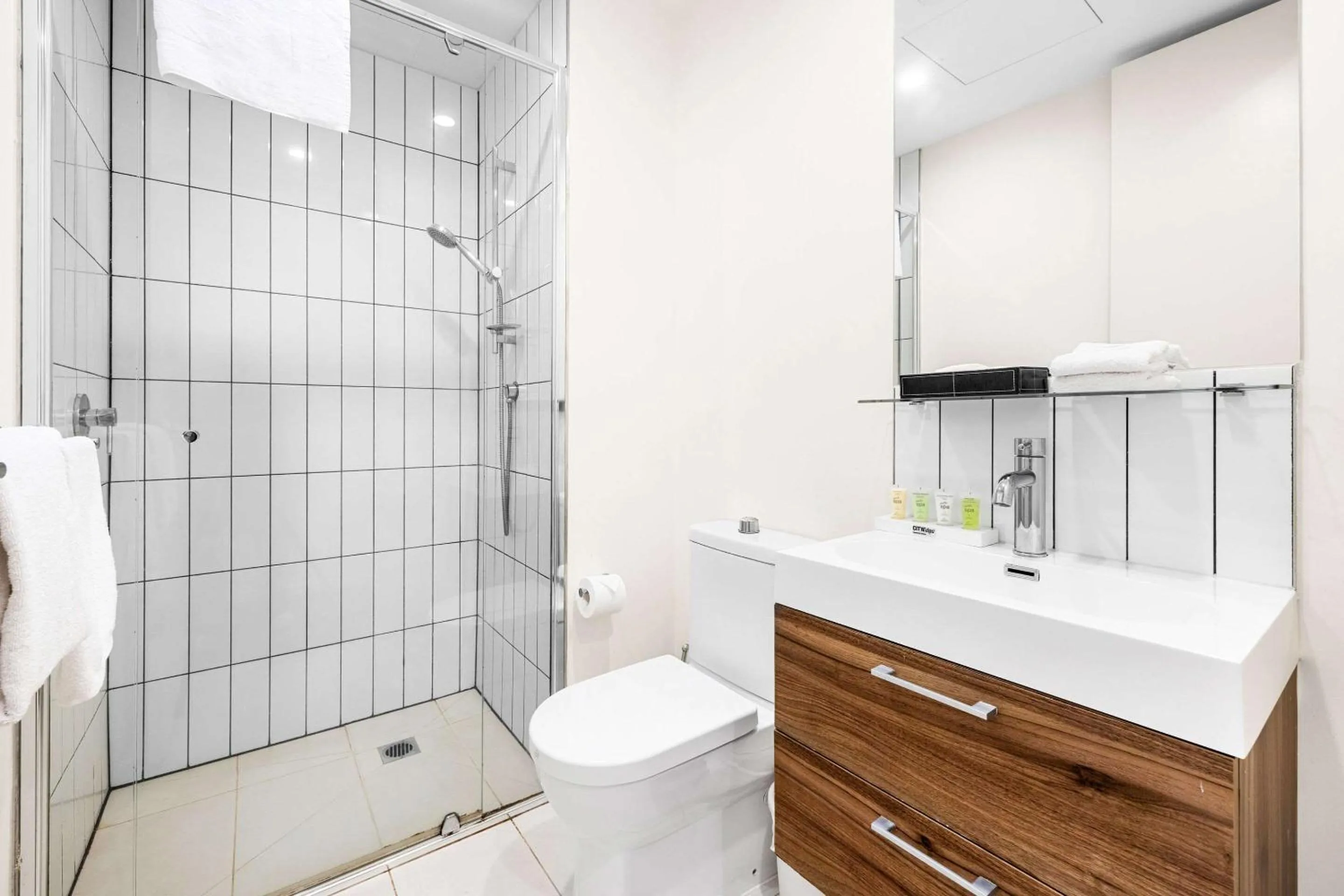 Bedroom in Comfort Apartments Box Hill