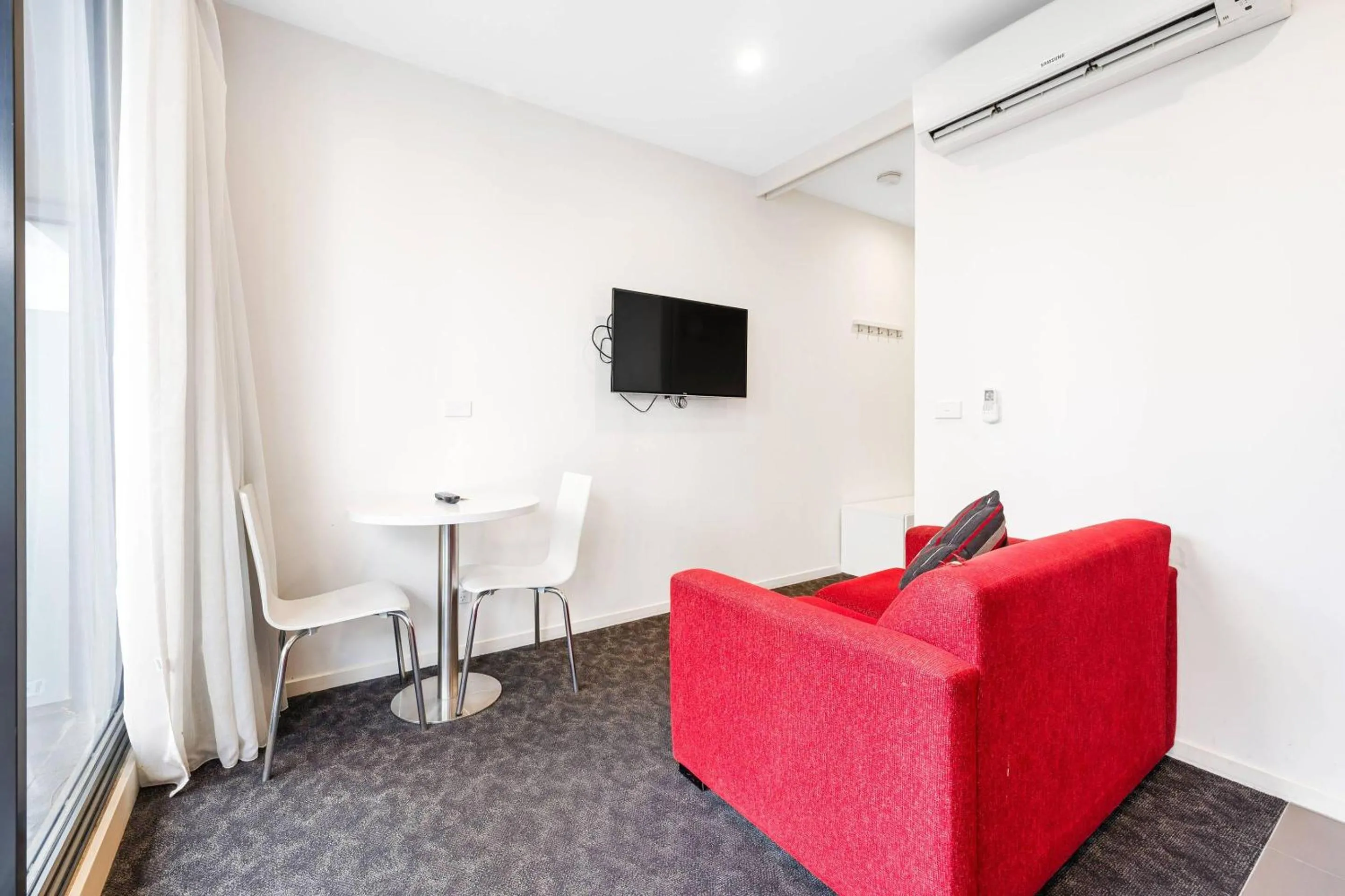 Bedroom in Comfort Apartments Box Hill