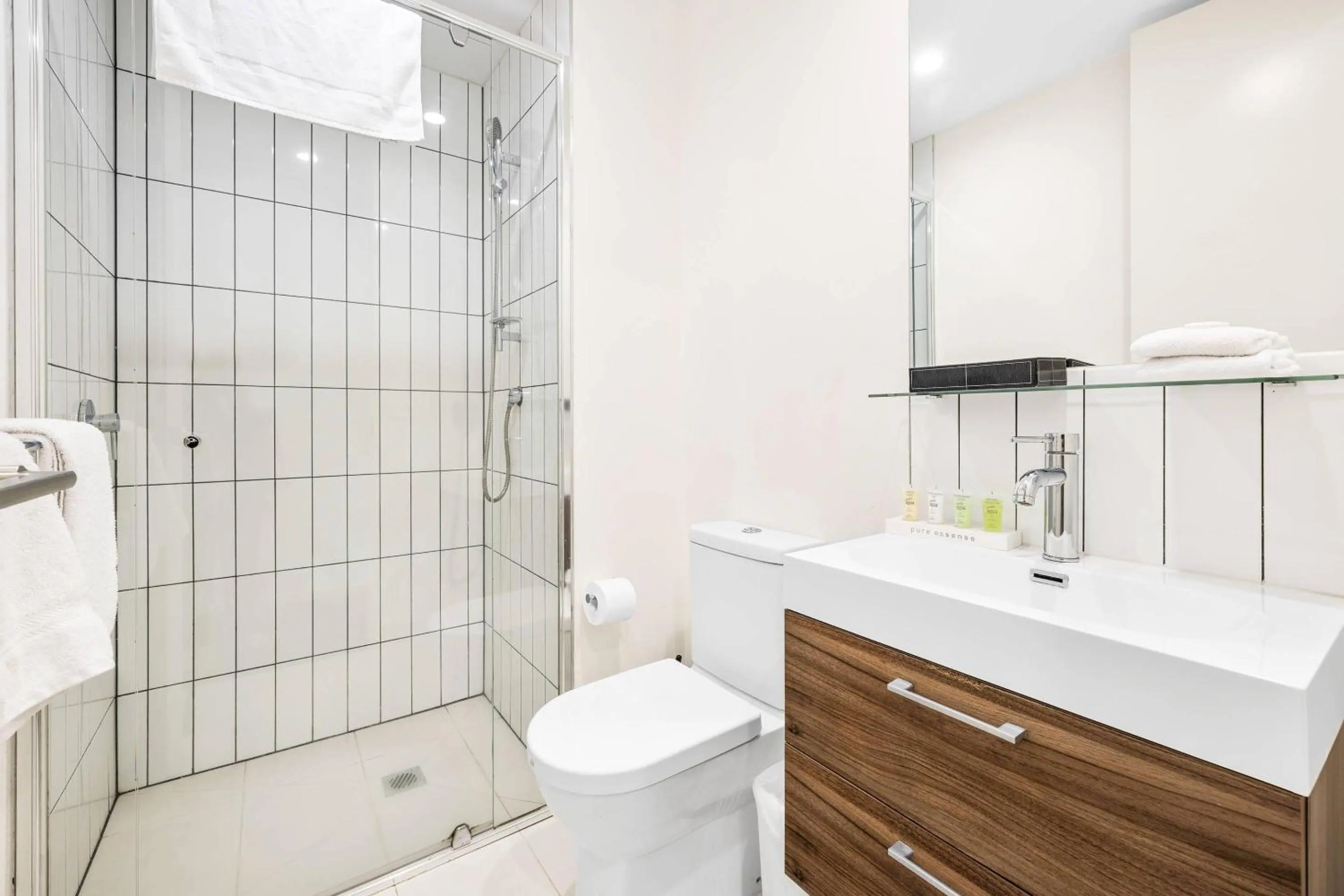 Bedroom in Comfort Apartments Box Hill