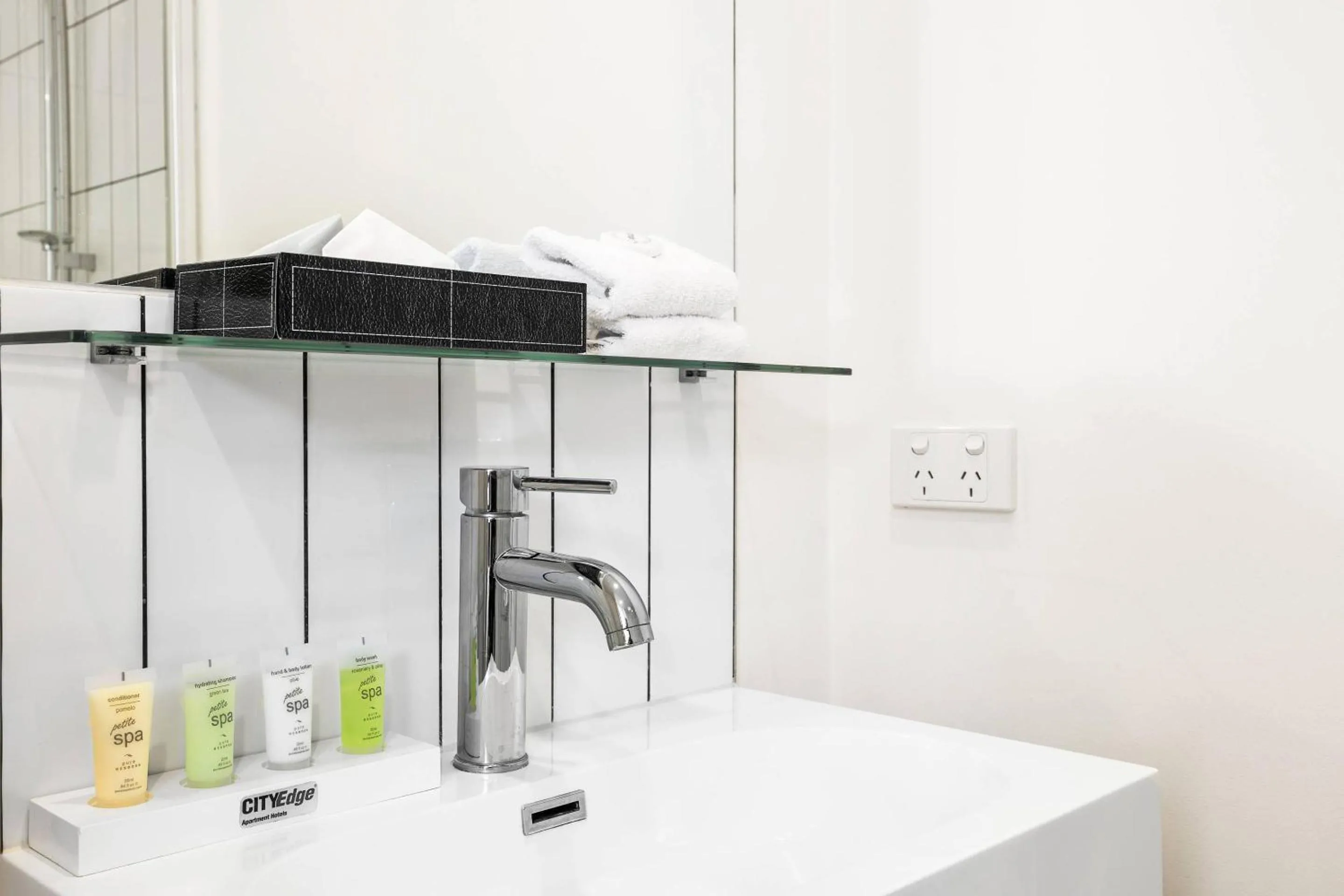 Bedroom in Comfort Apartments Box Hill