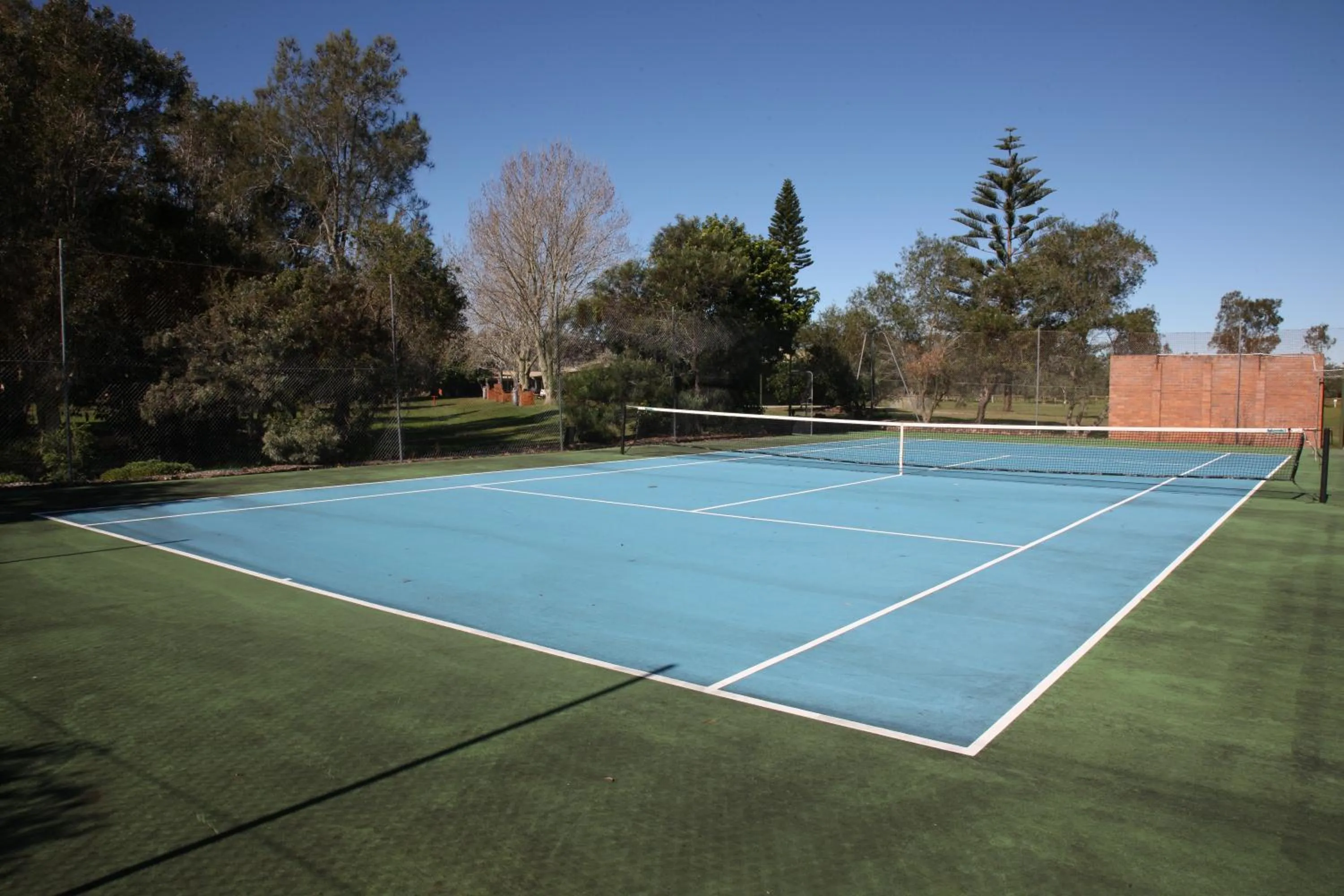 Tennis court in Tuncurry Lakes Resort