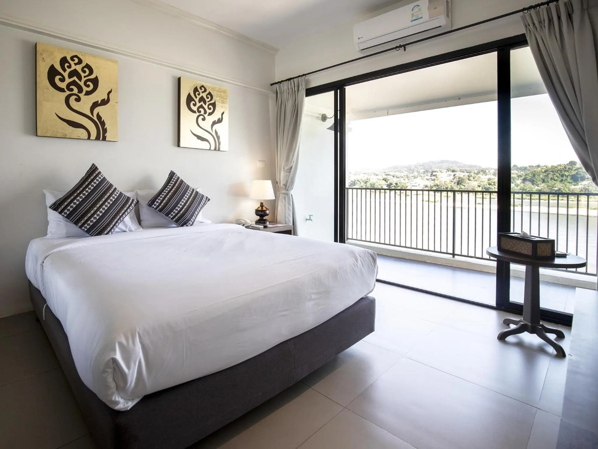 Bed in Fortune Riverview Hotel Chiang Khong