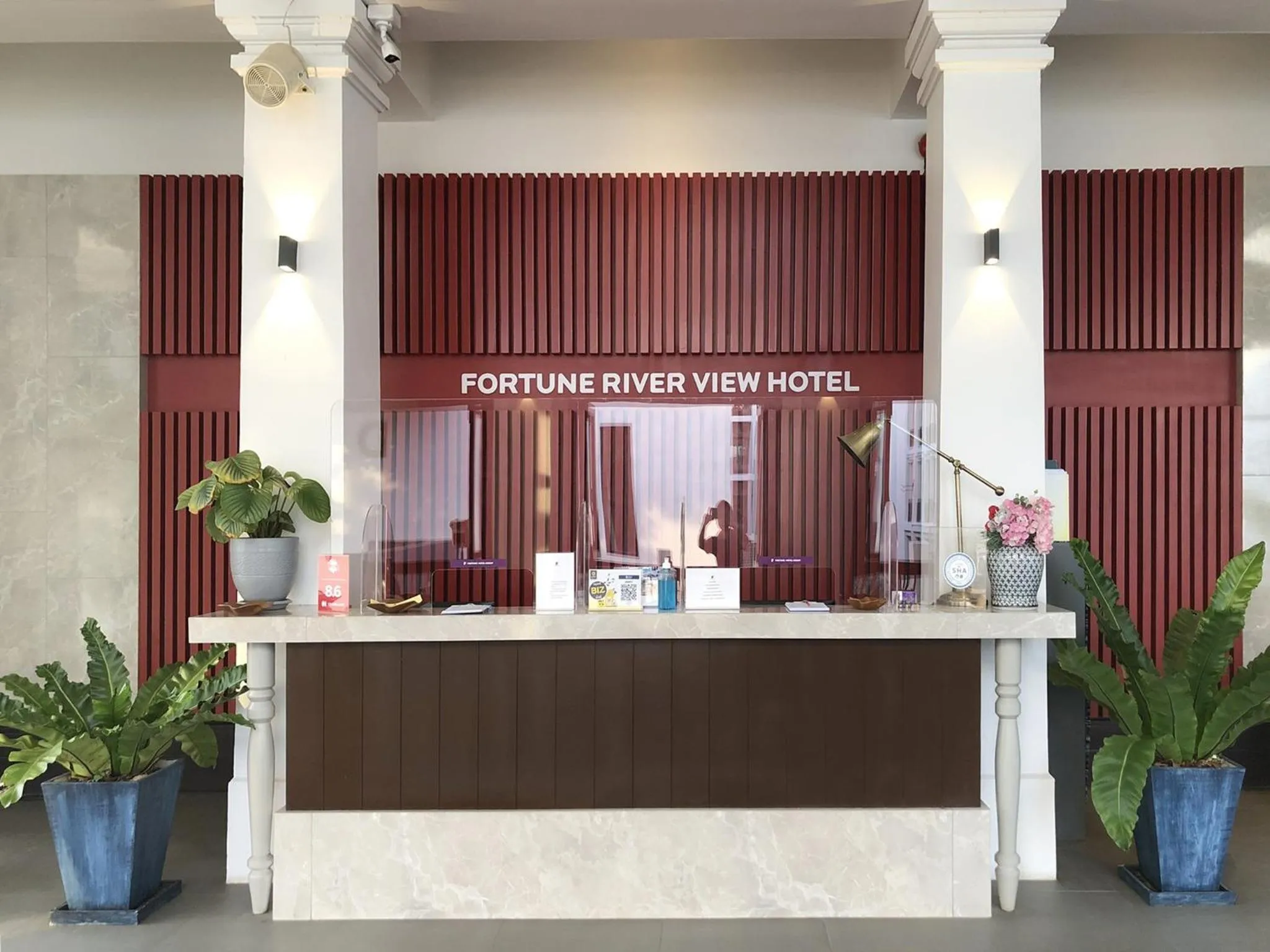 Lobby or reception in Fortune Riverview Hotel Chiang Khong