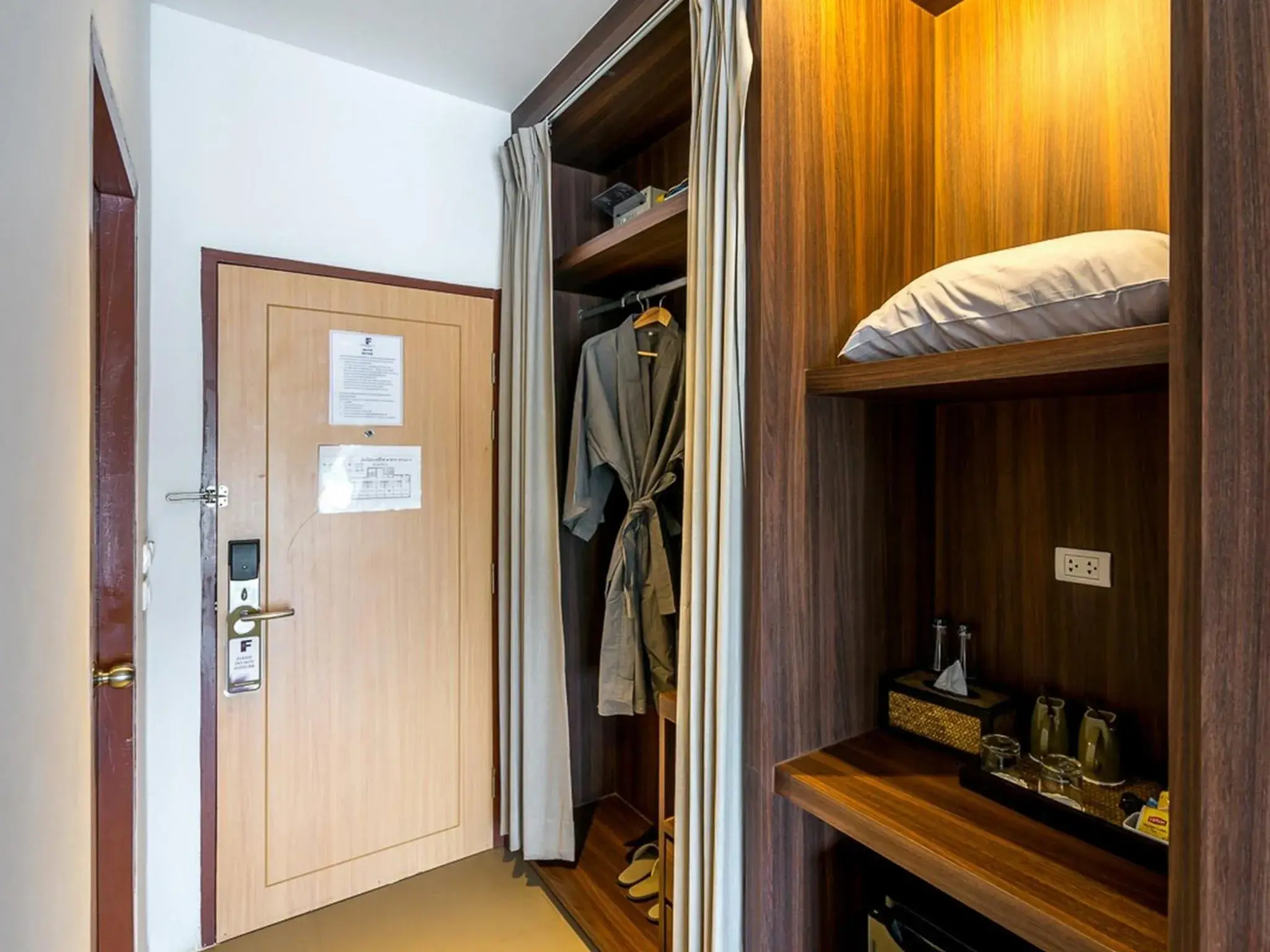 Bedroom, Bed in Fortune Riverview Hotel Chiang Khong Bedroom, Bed in Fortune Riverview Hotel Chiang Khong