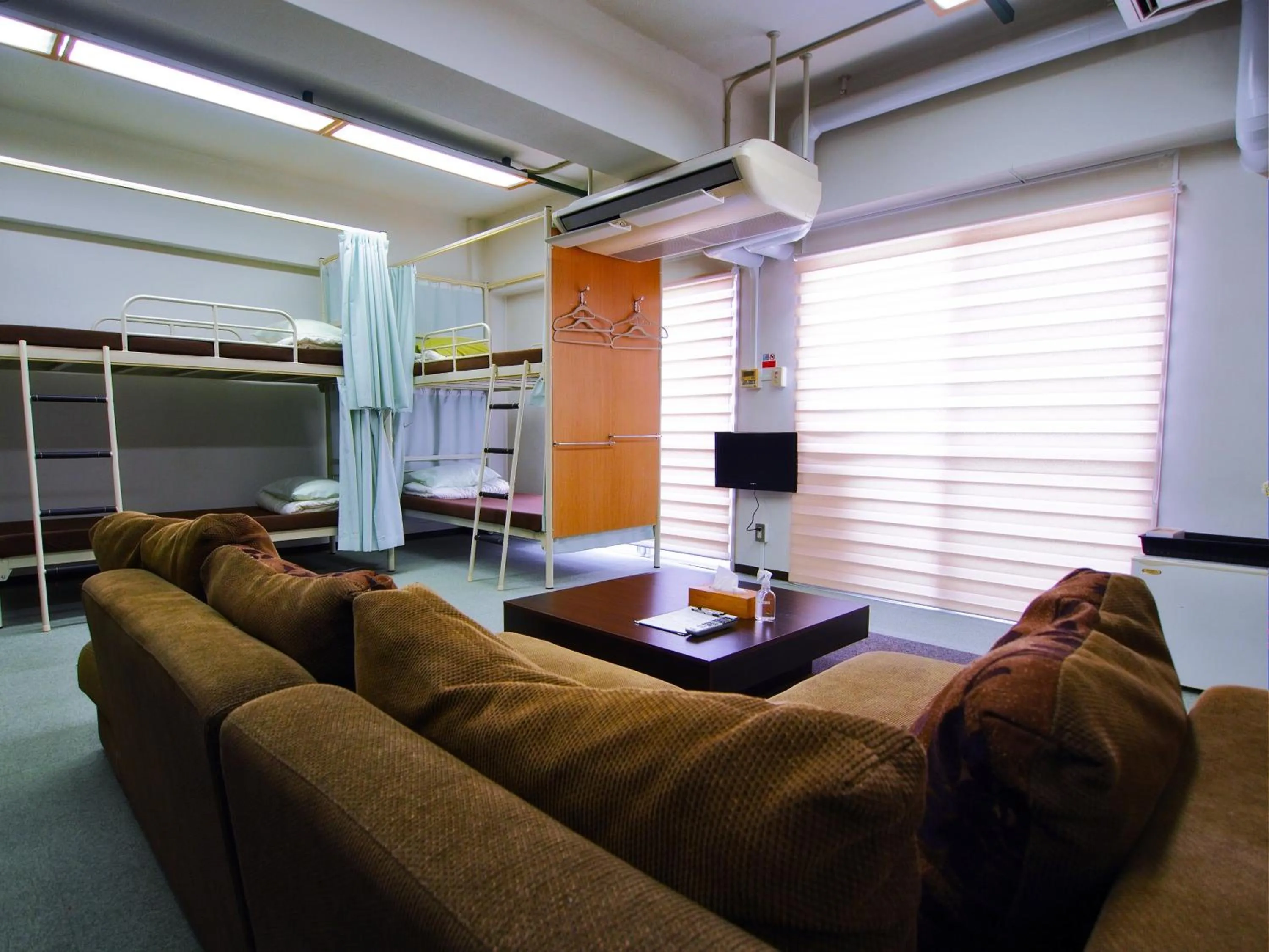 Living room in Omotenashi Hostel Miyajima