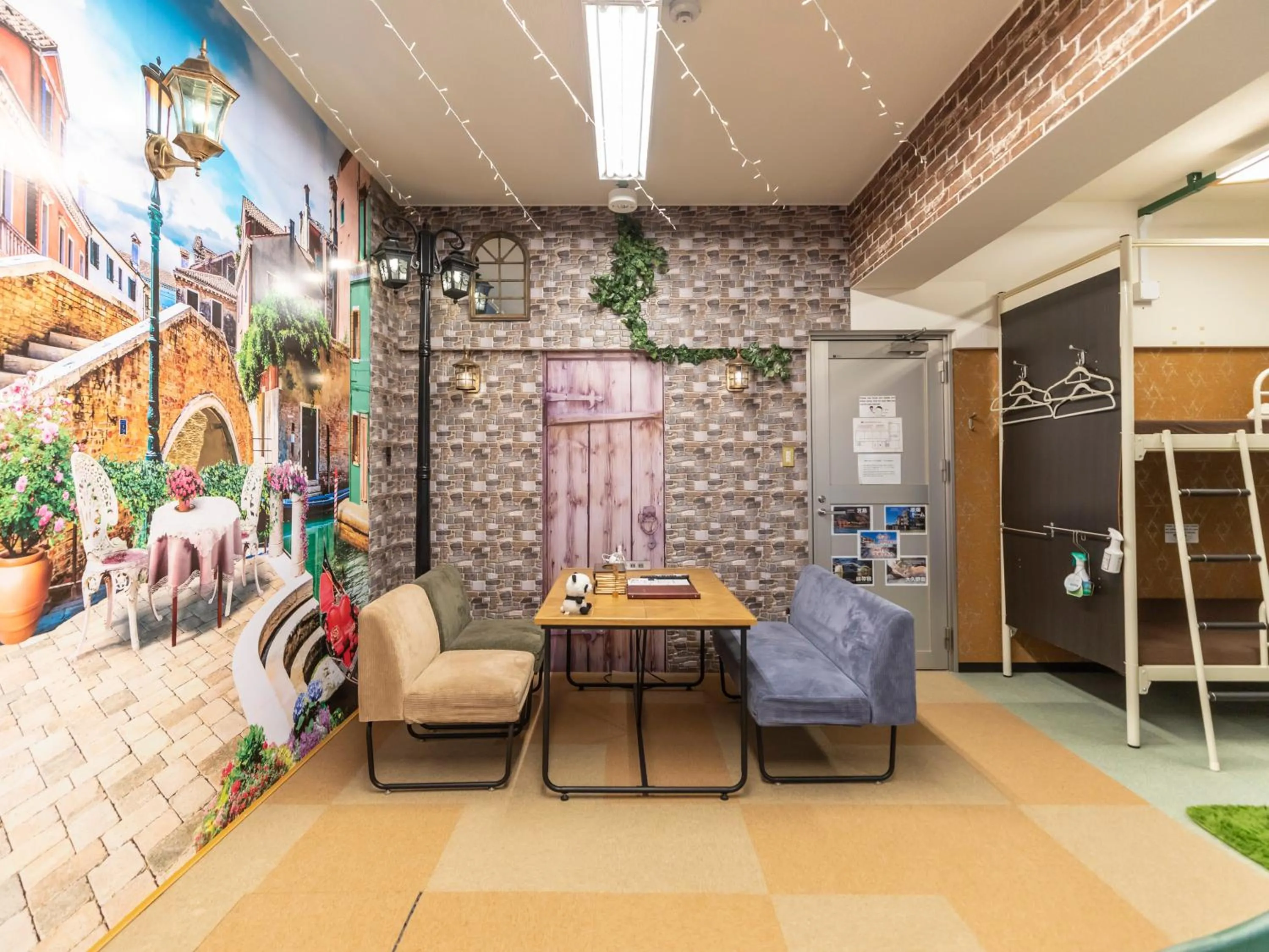 Seating area in Omotenashi Hostel Miyajima