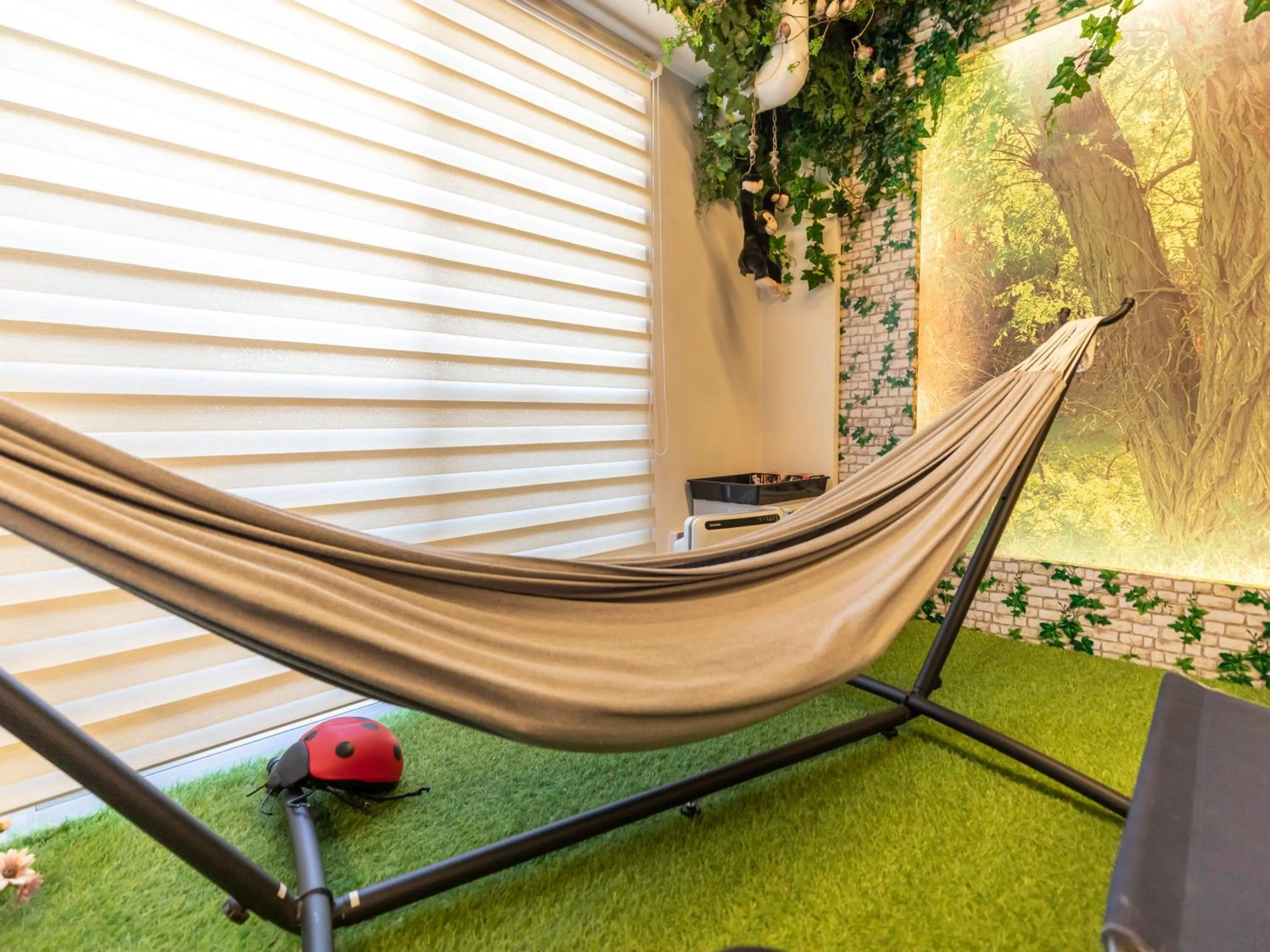 Decorative detail in Omotenashi Hostel Miyajima