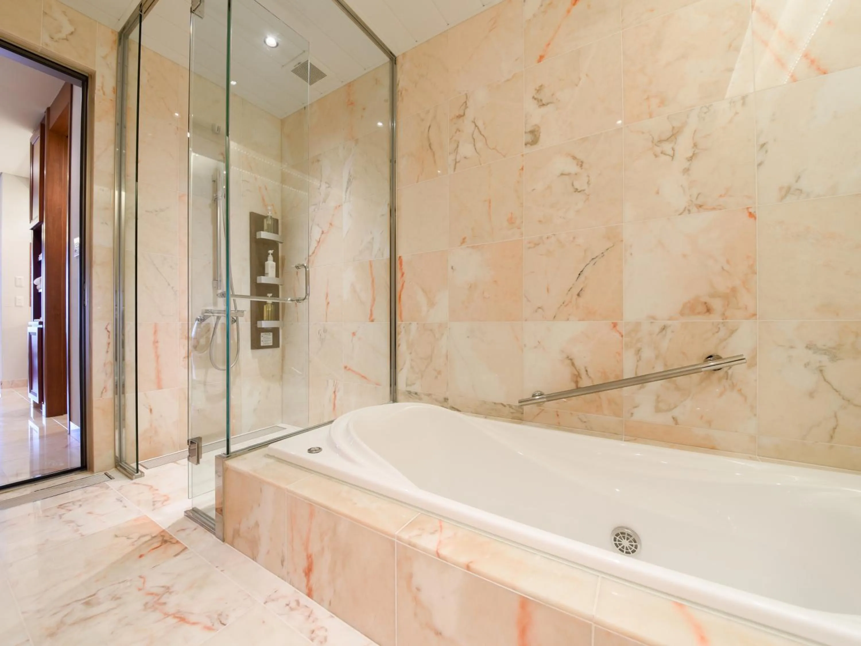 Shower in The Ubufuru Ishigaki