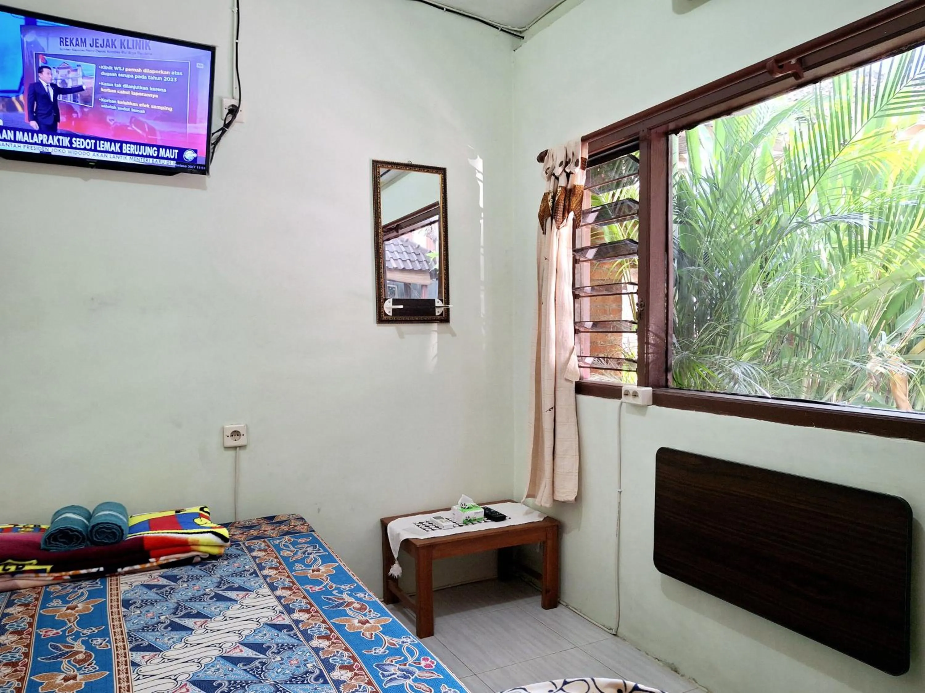 Bedroom, Bed in Ngampilan Backpacker Hostel