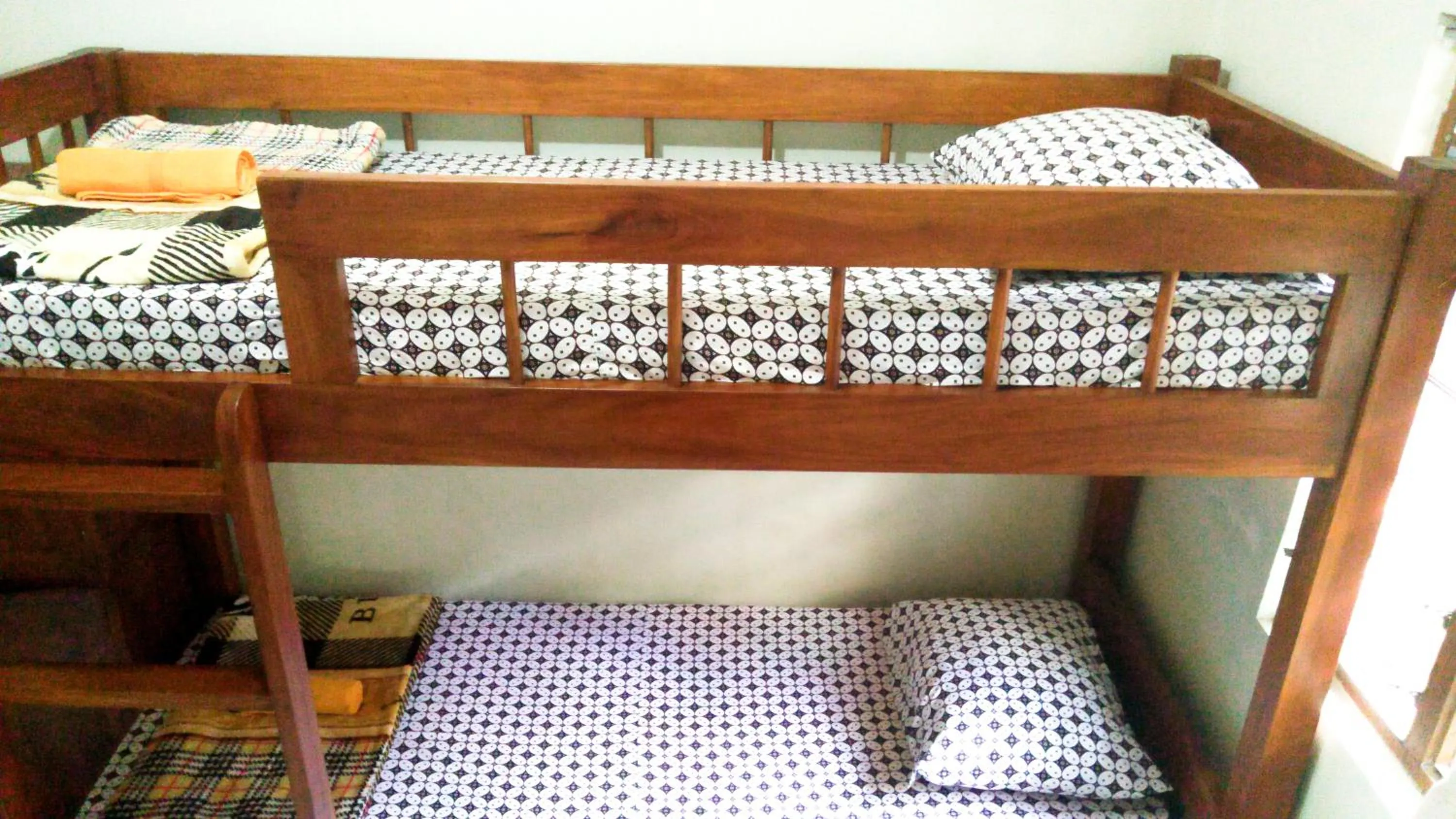 bunk bed, Bed in Ngampilan Backpacker Hostel