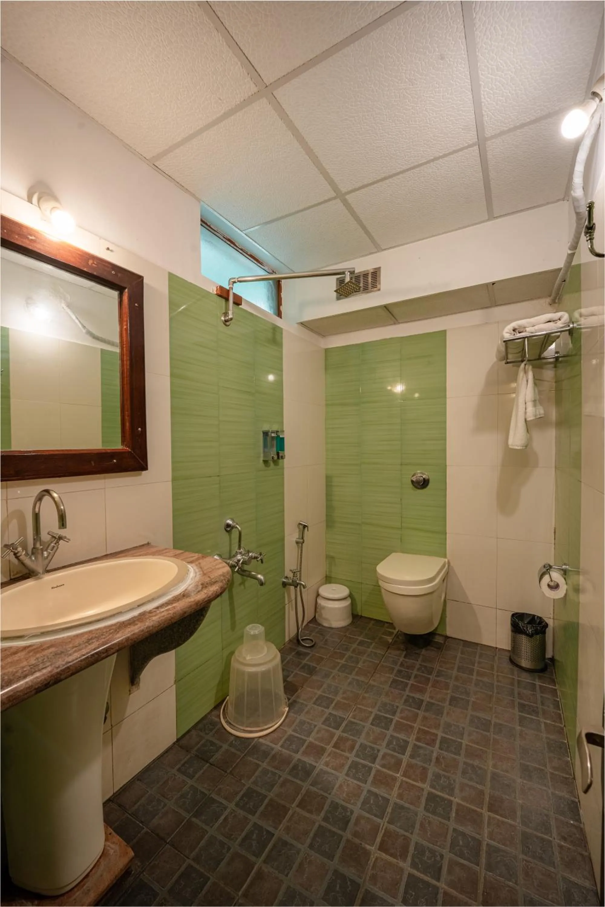 Shower in Hotel Presidency Kempegowda International Airport Bangalore