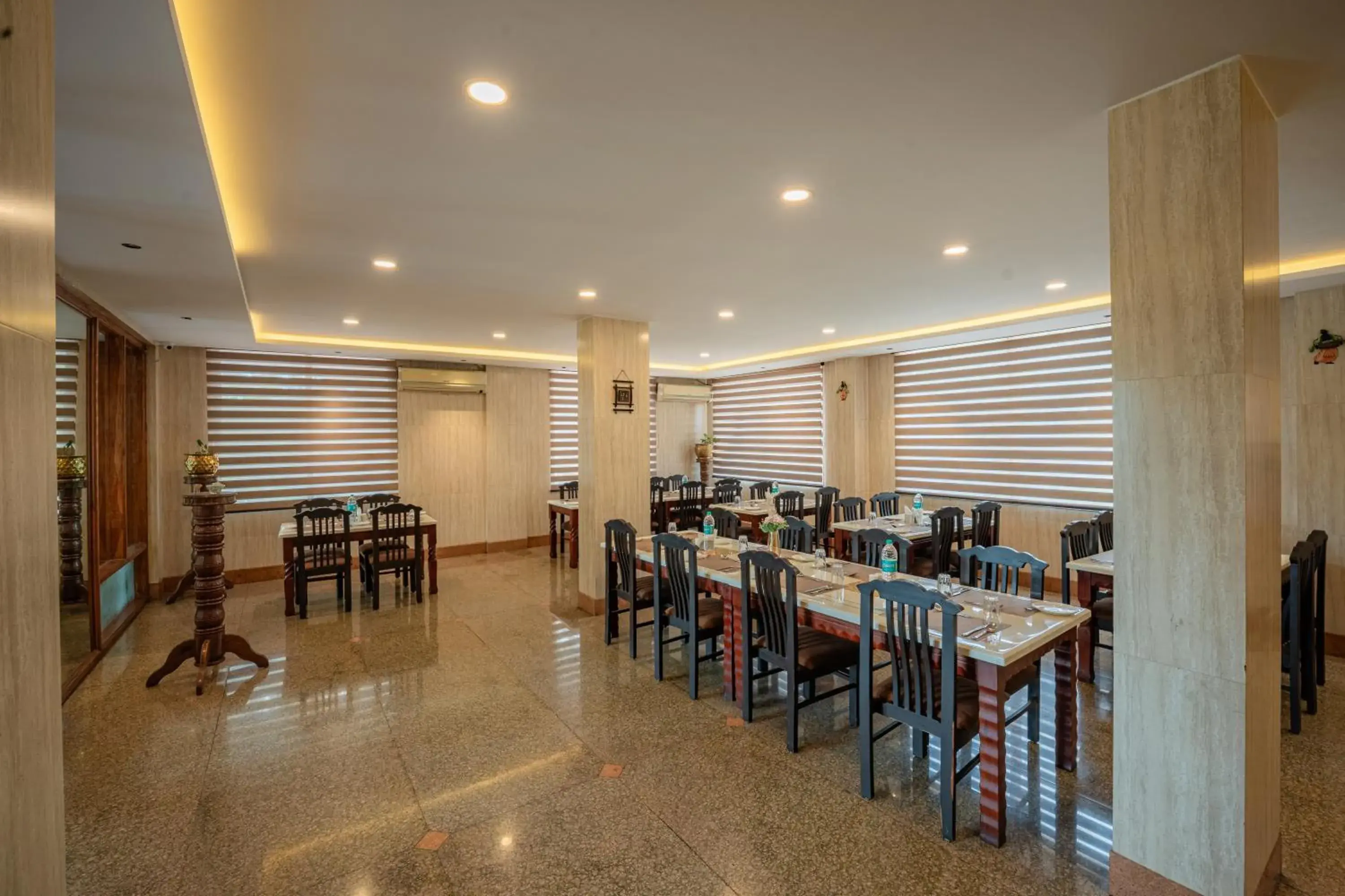Restaurant/places to eat in Hotel Presidency Kempegowda International Airport Bangalore Restaurant/places to eat in Hotel Presidency Kempegowda International Airport Bangalore