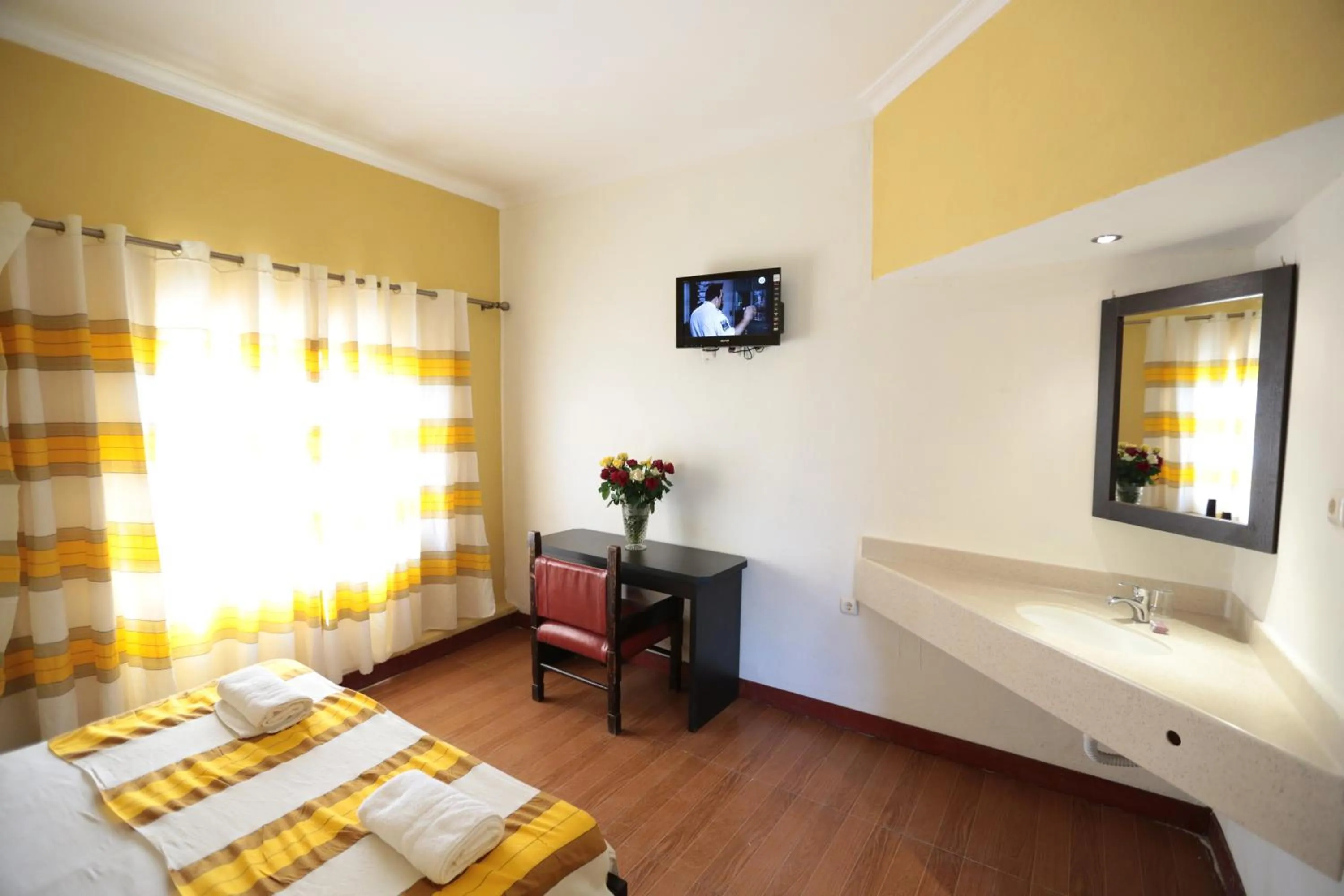 bunk bed, Bed in Goha Hotel