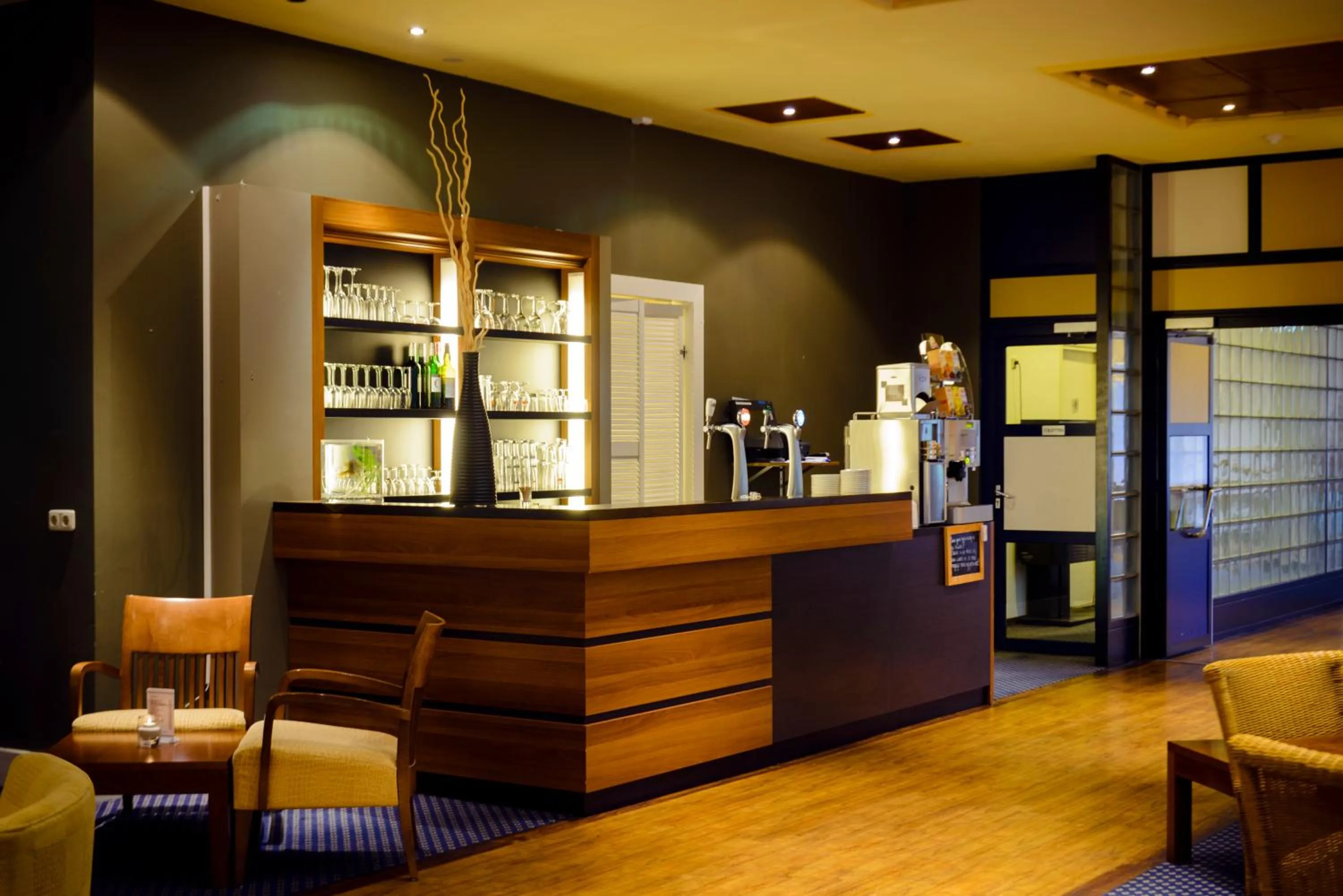 Lounge or bar in Fletcher Hotel Restaurant Beekbergen-Apeldoorn
